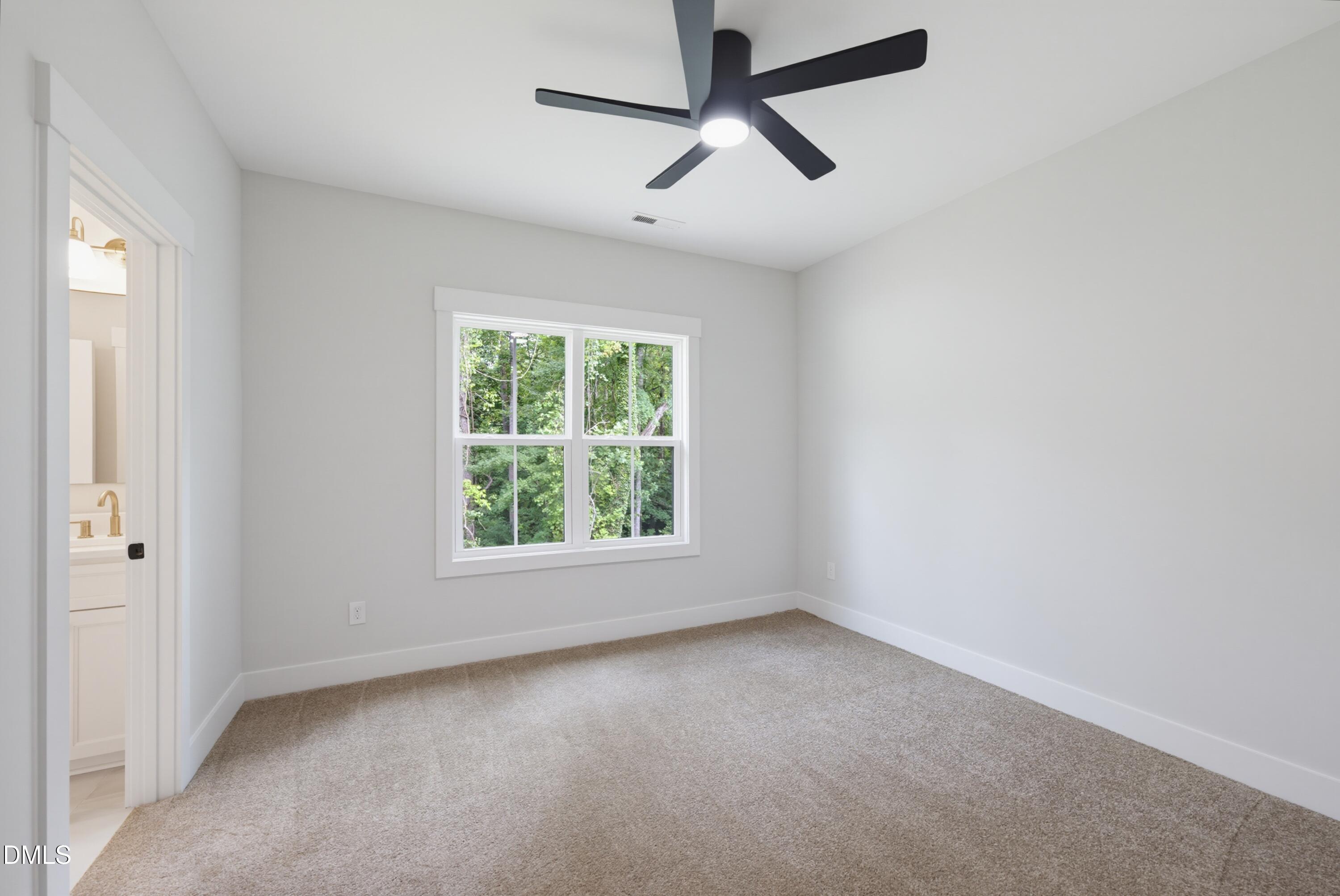 1925 E Geer Street Property Photo 38