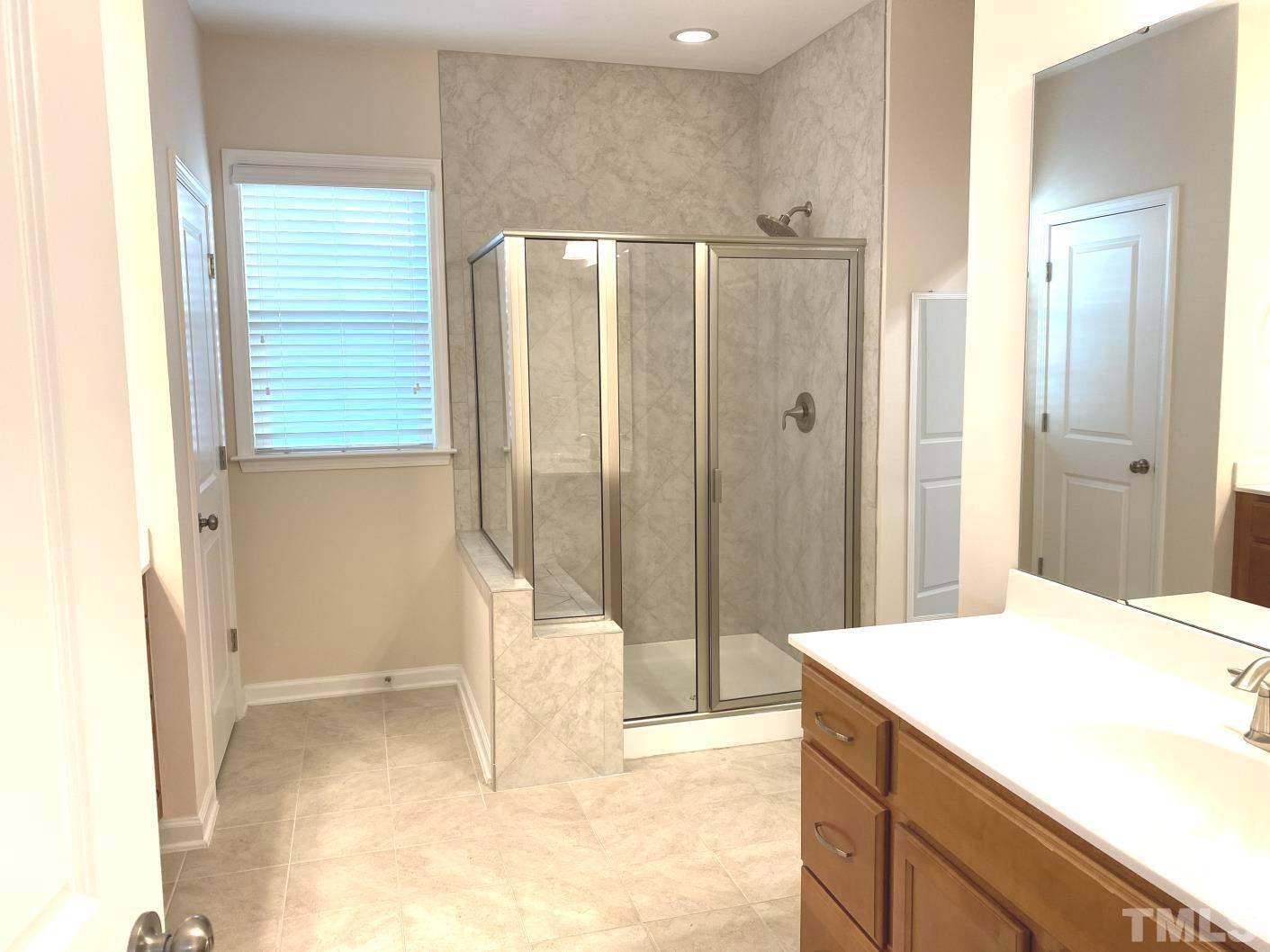 1148 Premier Key Drive Property Photo 17