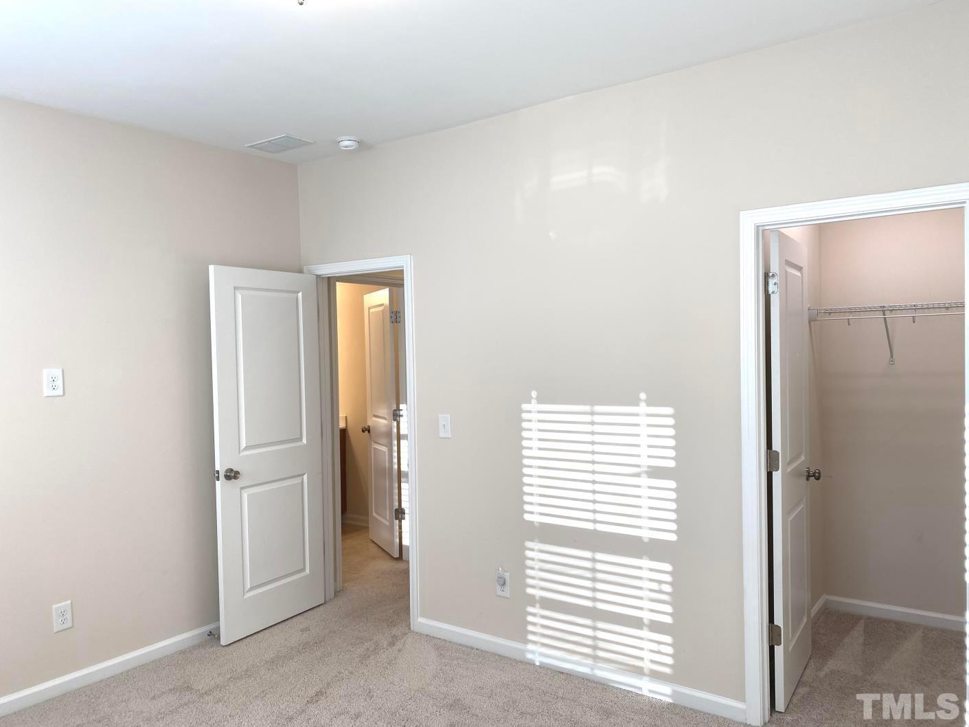 1148 Premier Key Drive Property Photo 22