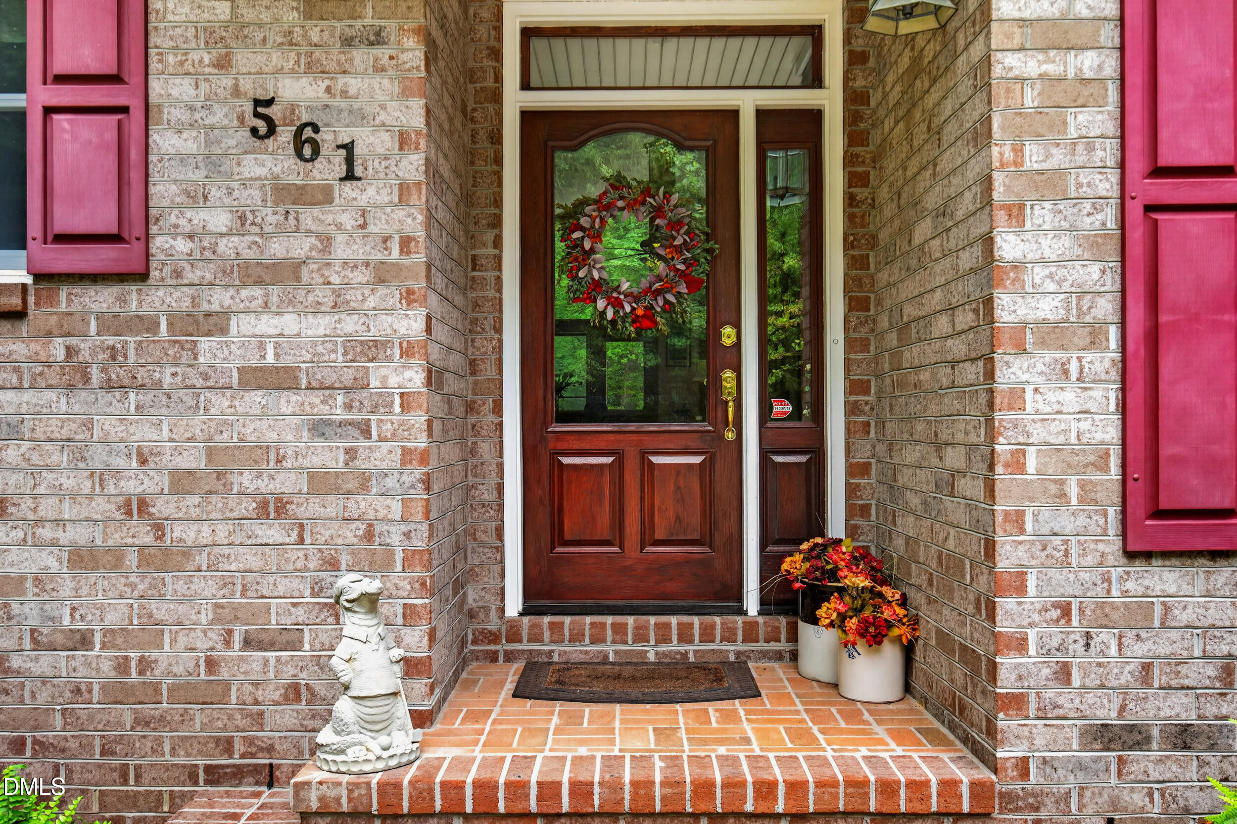 561 Wright Country Road Property Photo 6