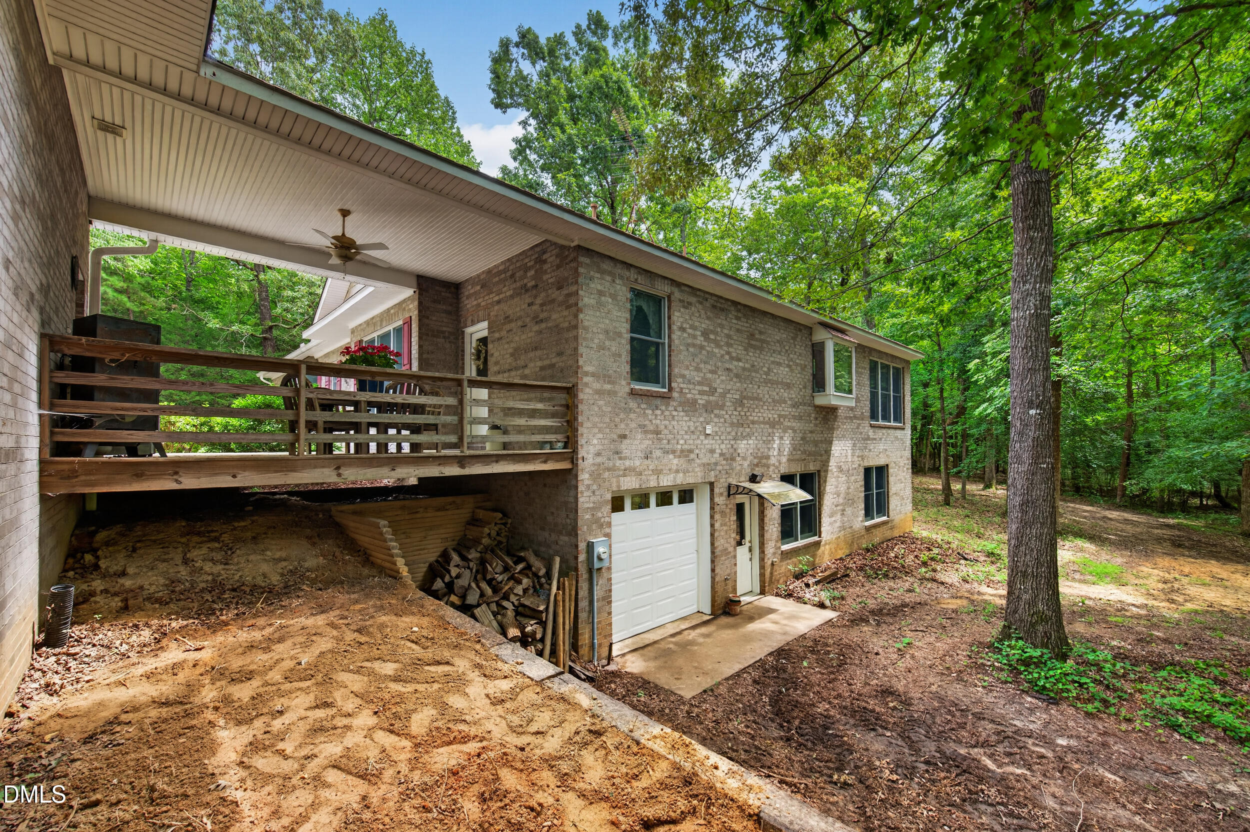 561 Wright Country Road Property Photo 13