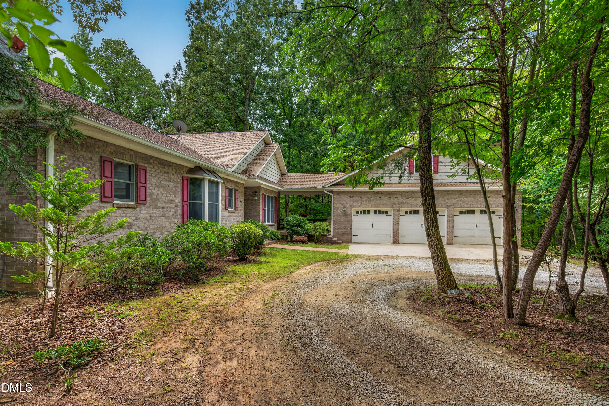 561 Wright Country Road Property Photo 15