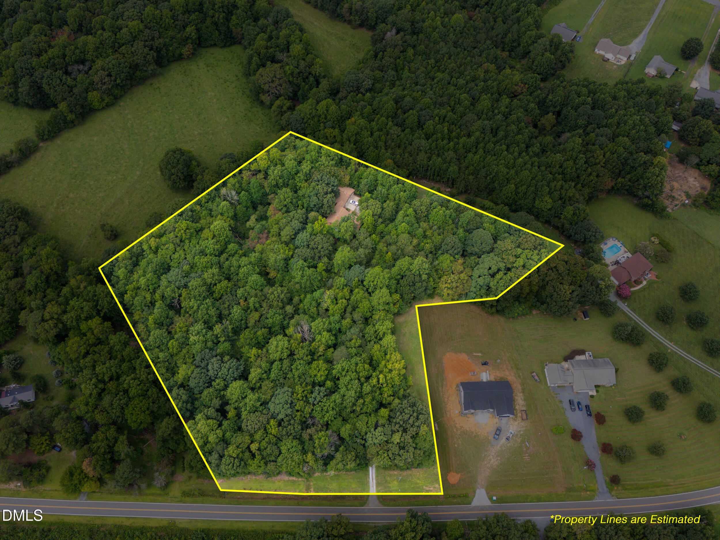 561 Wright Country Road Property Photo 17