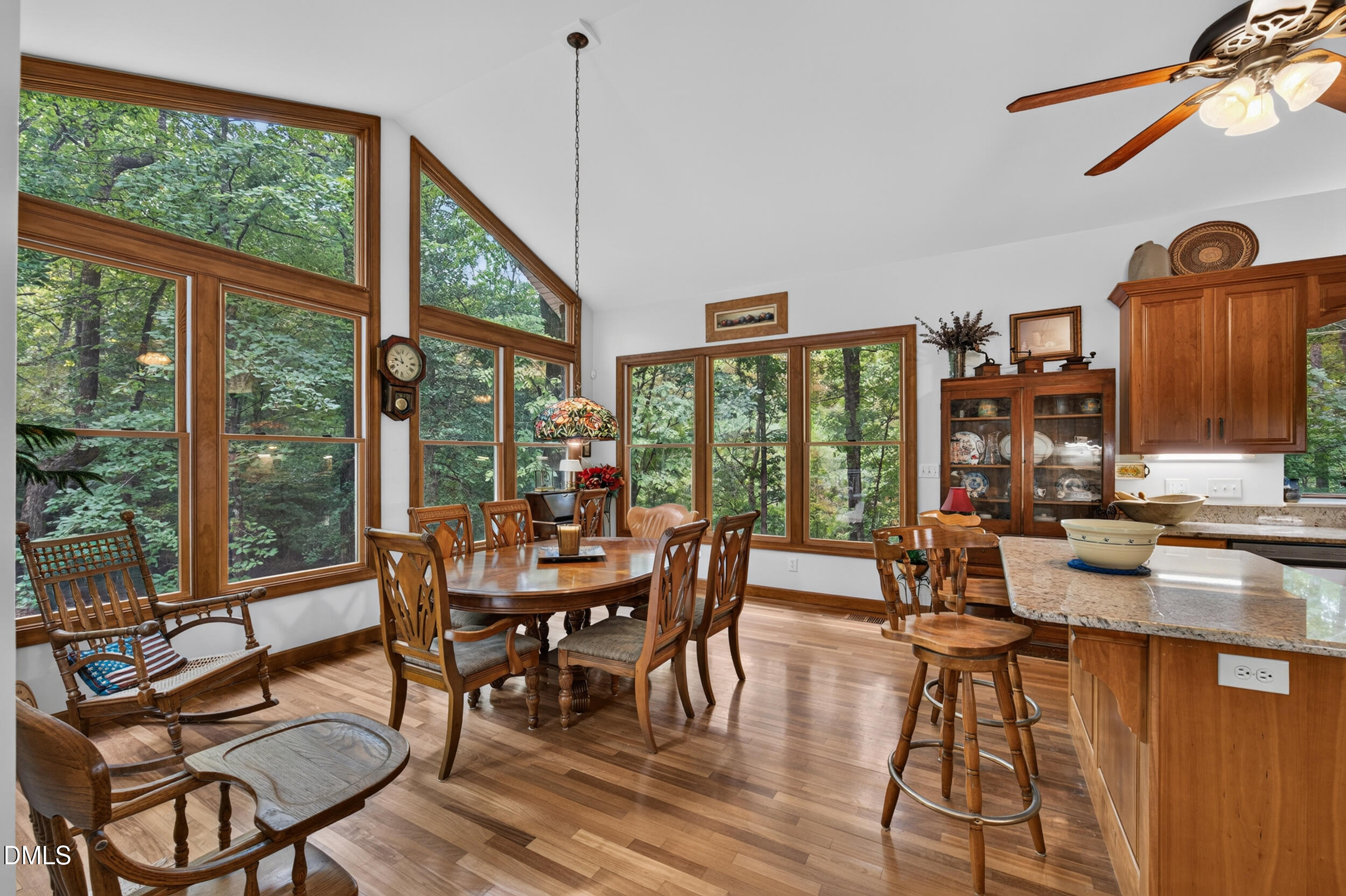 561 Wright Country Road Property Photo 25