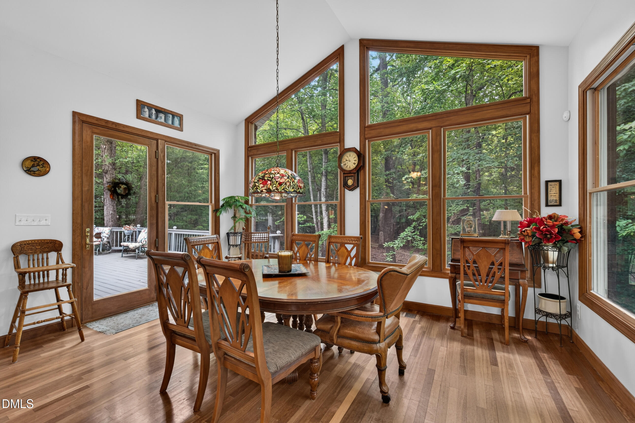 561 Wright Country Road Property Photo 26