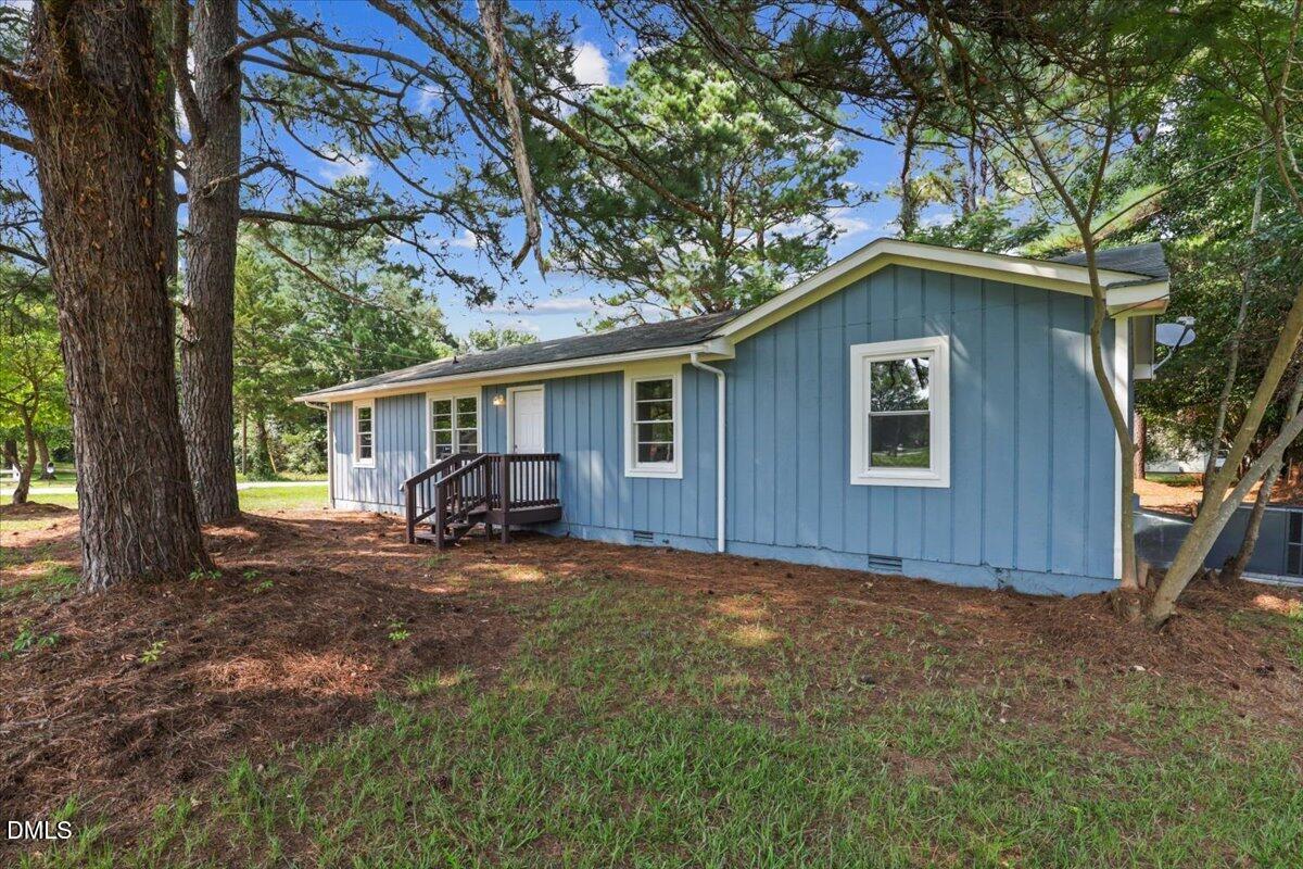 400 Vinwood Avenue Property Photo 1