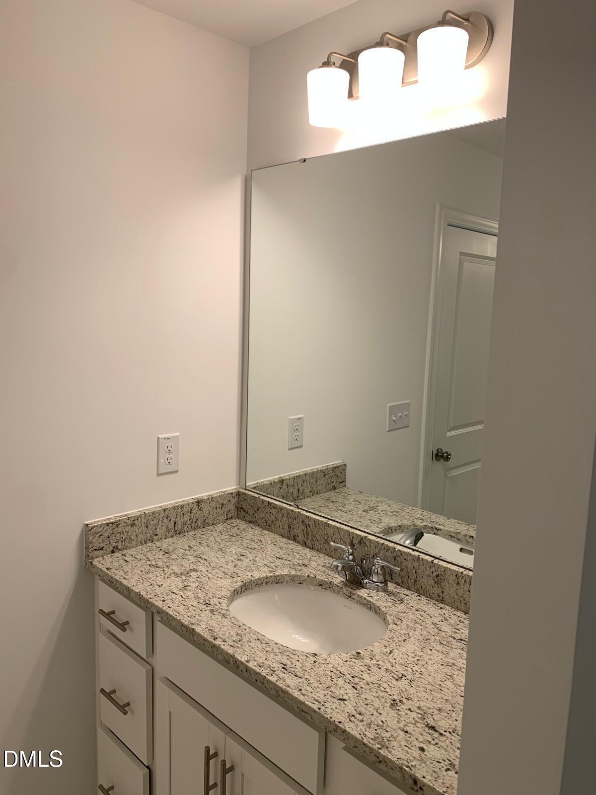 232 Hank Way Property Photo 17