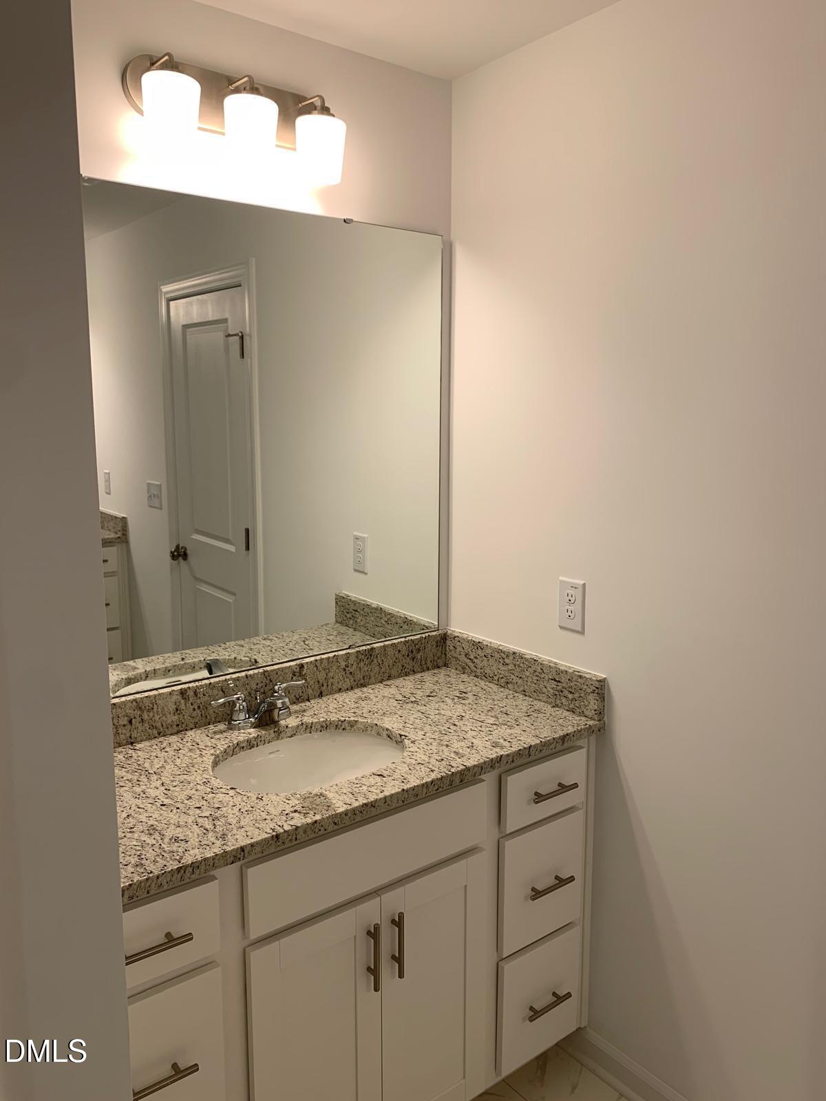 232 Hank Way Property Photo 18