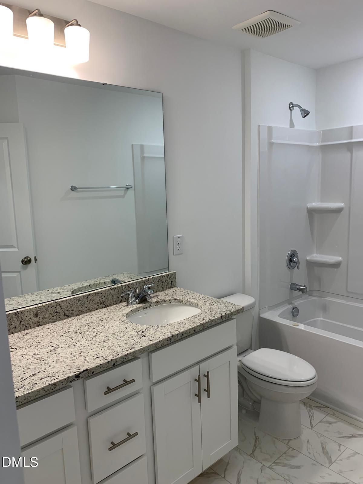 232 Hank Way Property Photo 24