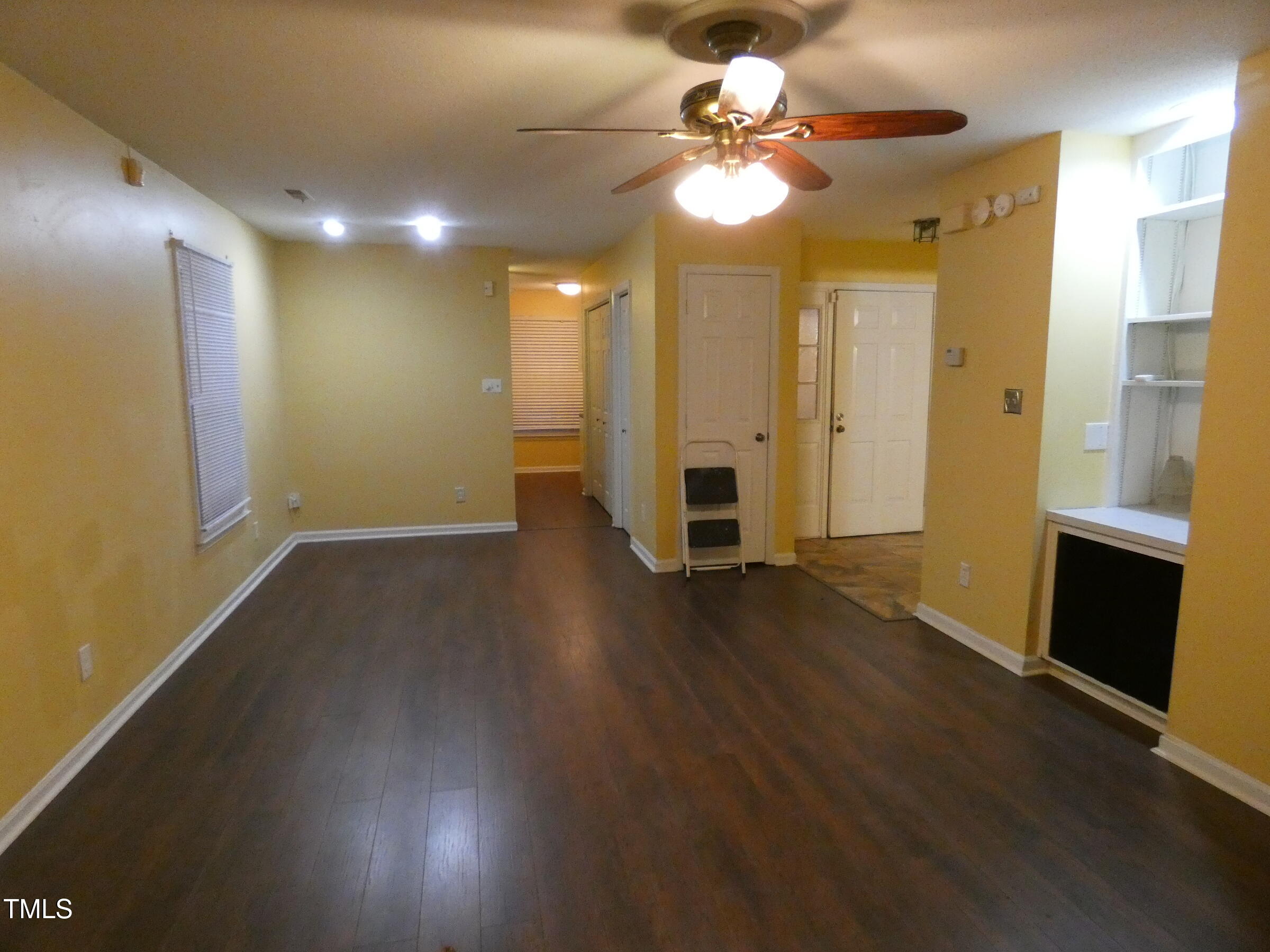 3605 Pine Knoll Drive Property Photo 6