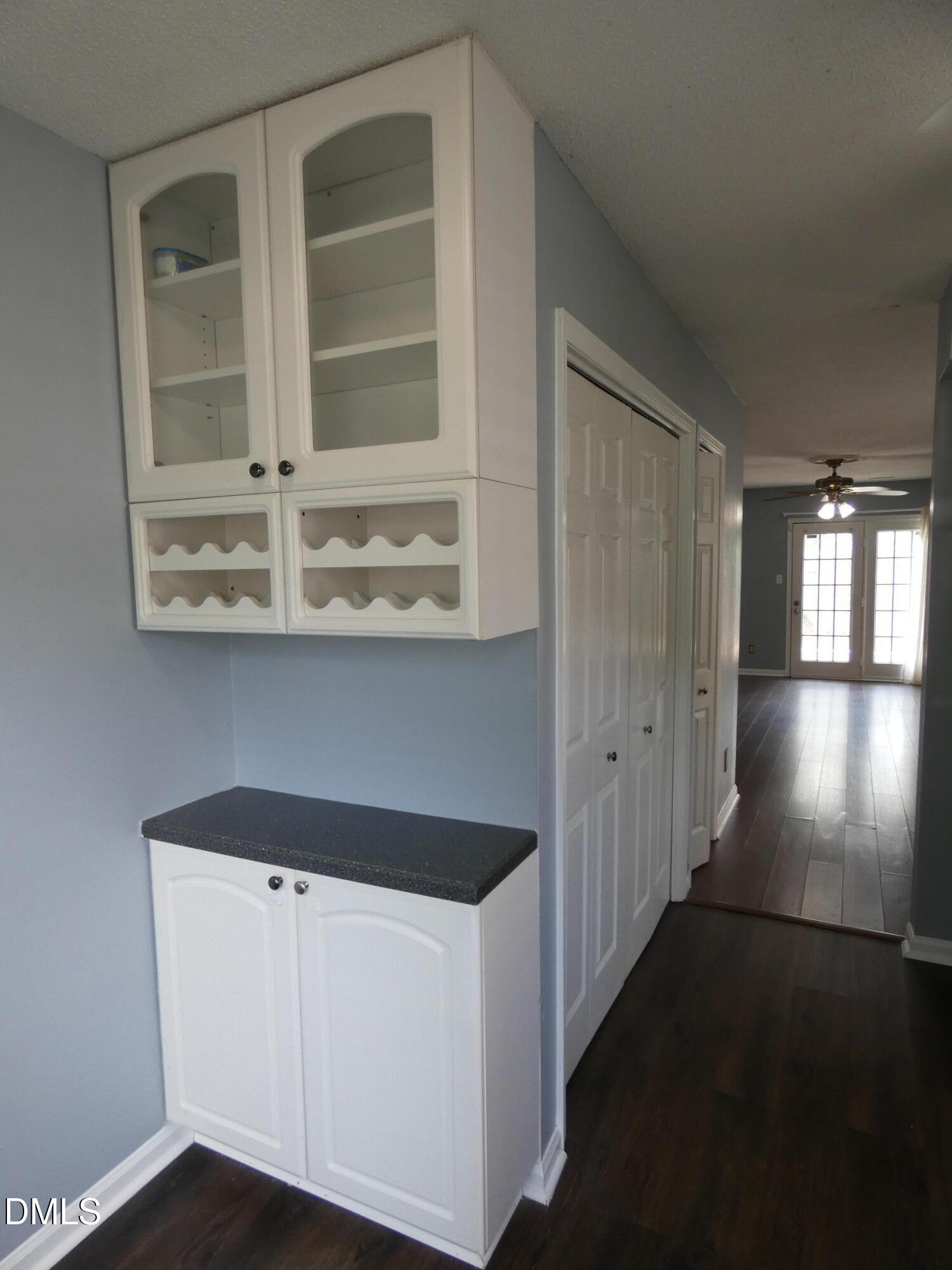 3605 Pine Knoll Drive Property Photo 6