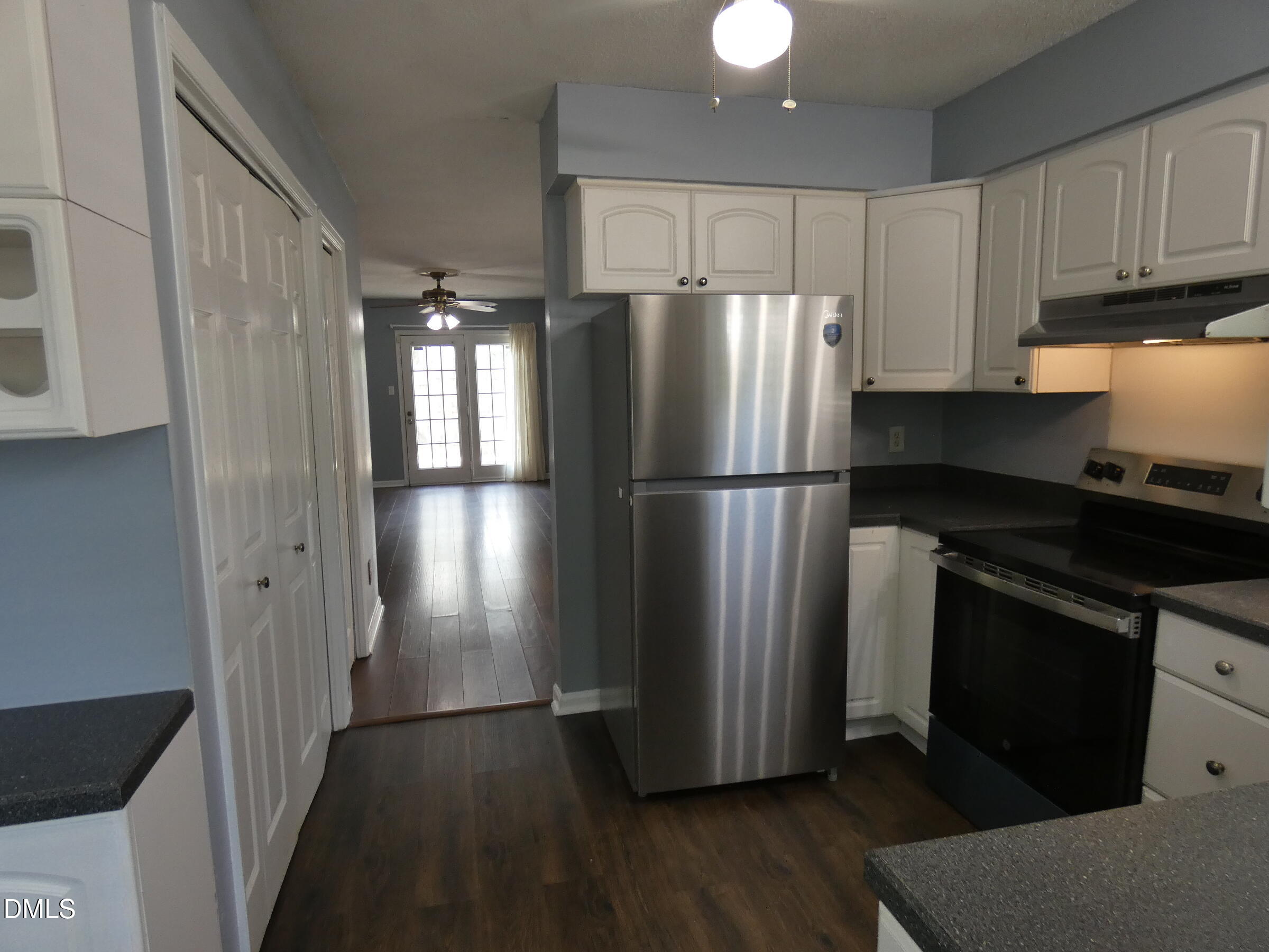 3605 Pine Knoll Drive Property Photo 8