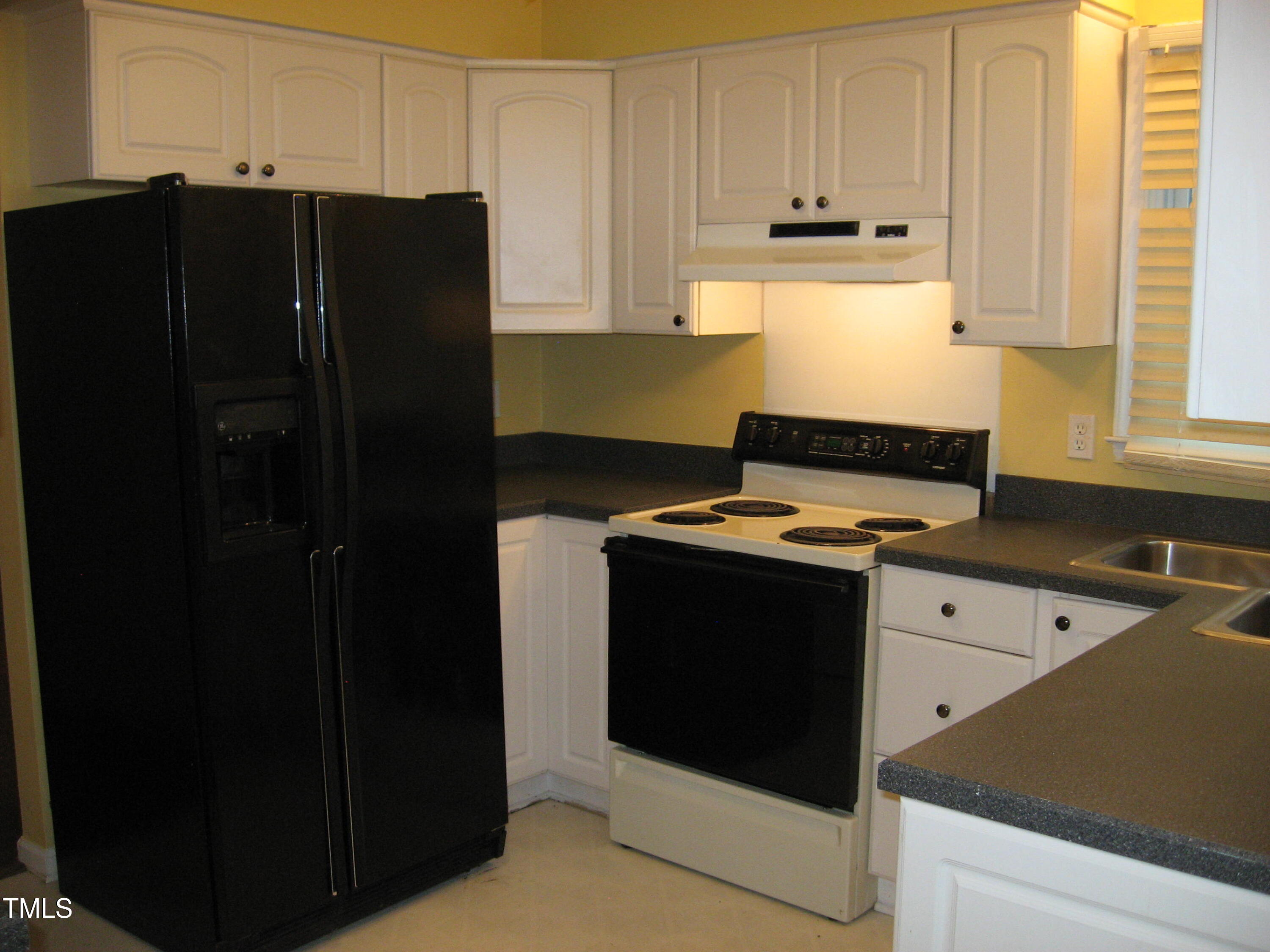 3605 Pine Knoll Drive Property Photo 11