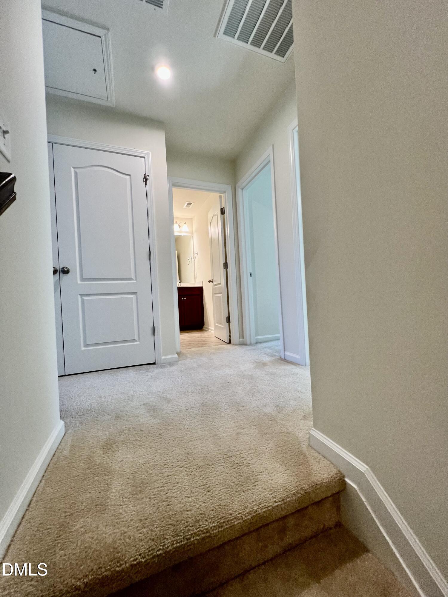 1227 Brickfield Drive Property Photo 14