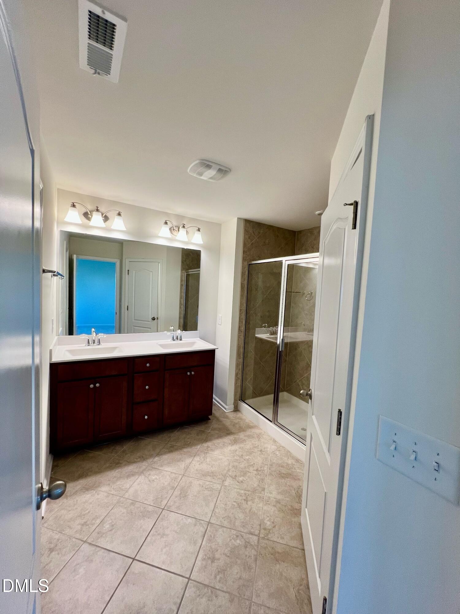1227 Brickfield Drive Property Photo 18