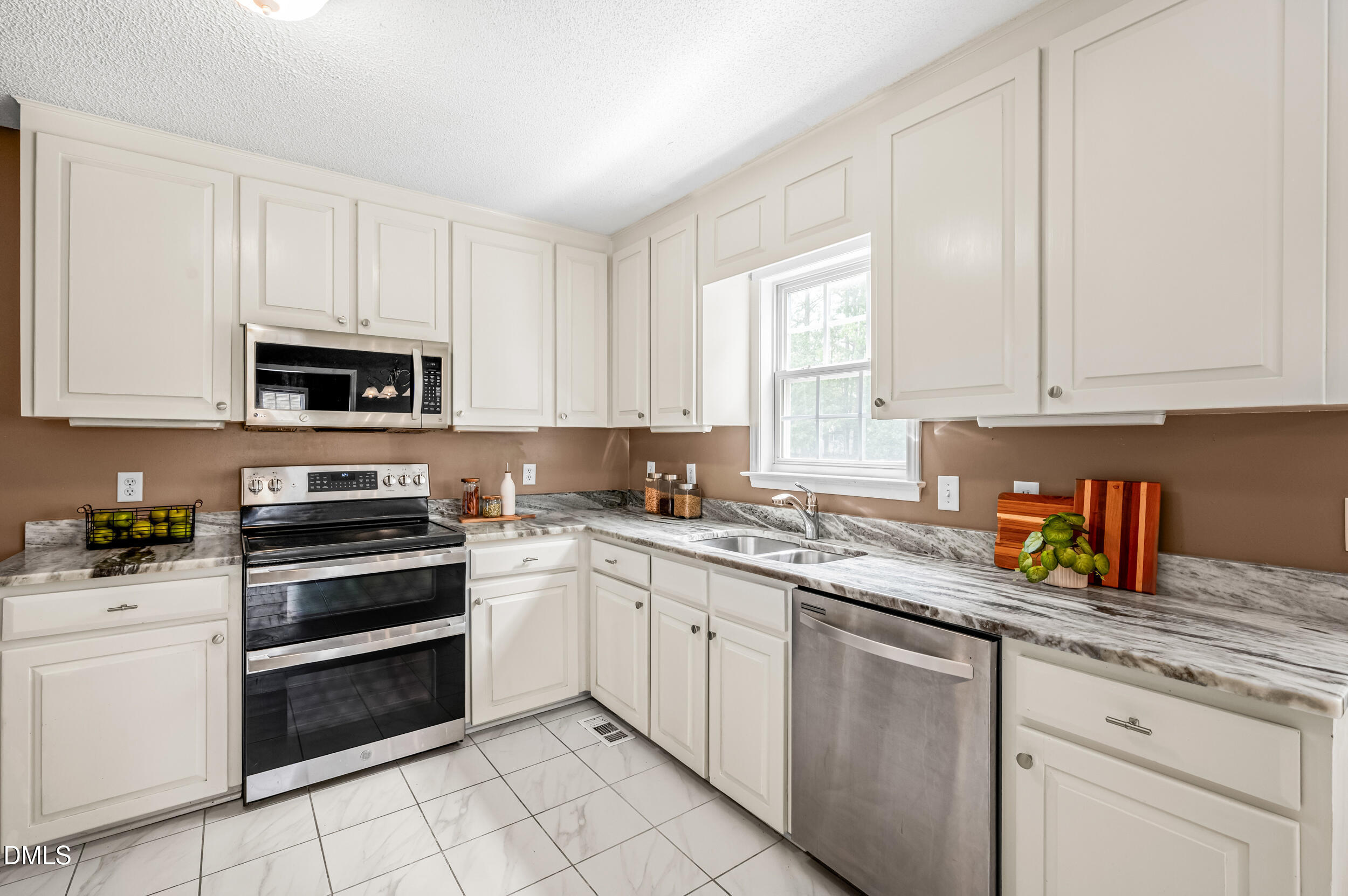 1625 Tall Cane Circle Property Photo 15