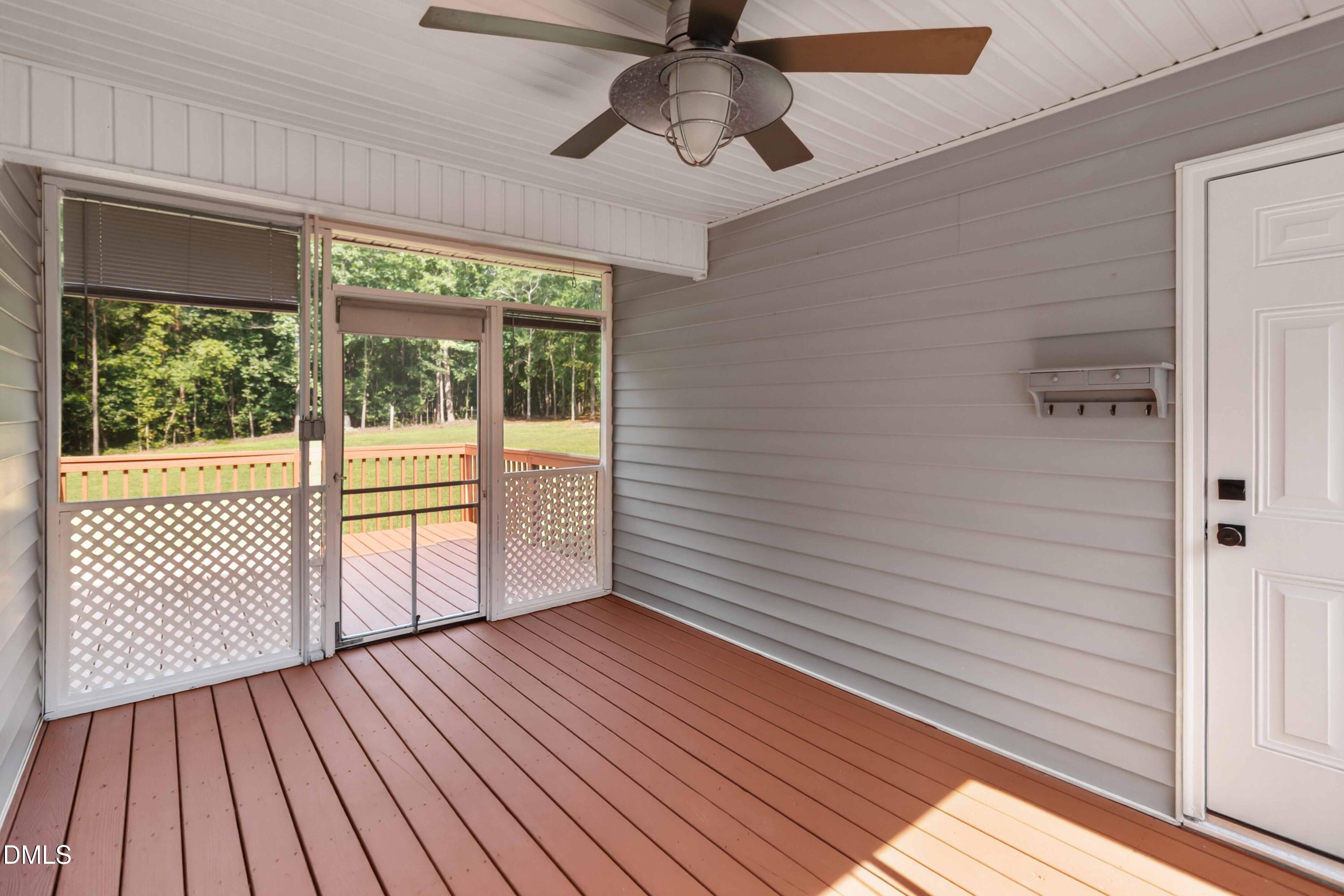 318 Davis Farm Drive Property Photo 10