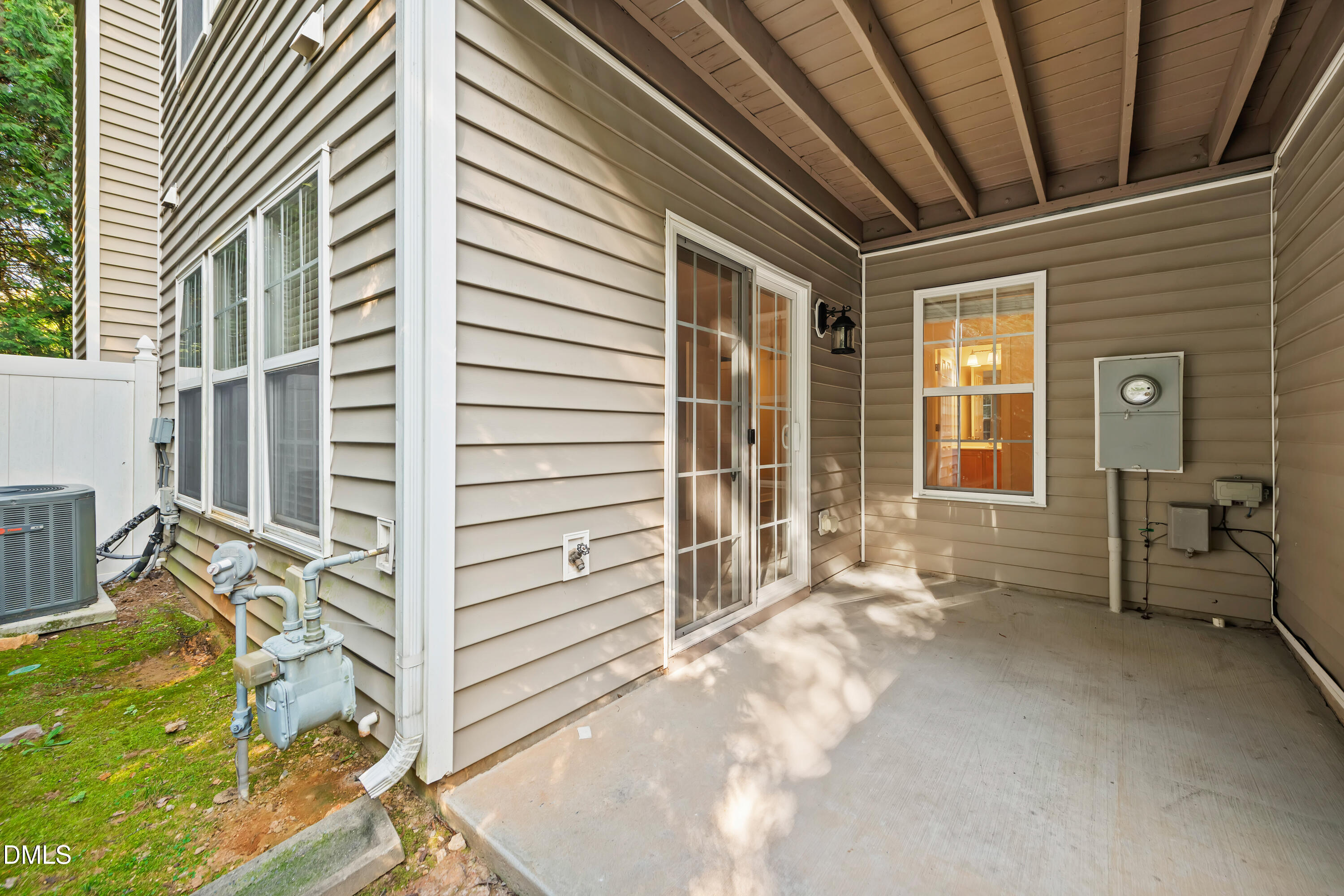 3645 Edgemont Drive Property Photo 18