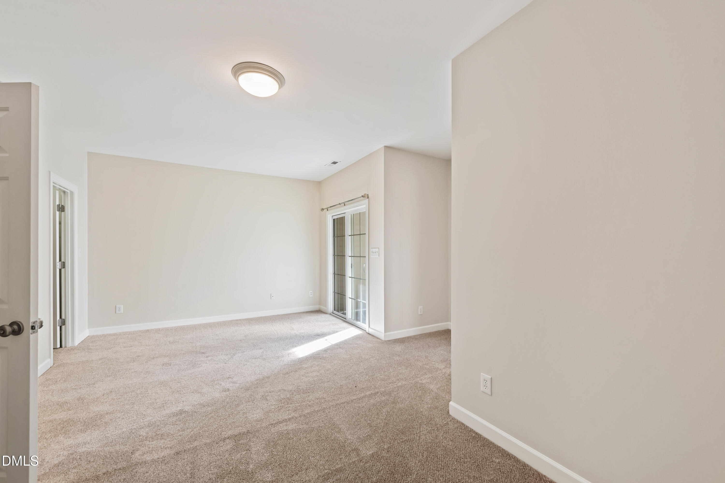 3645 Edgemont Drive Property Photo 21