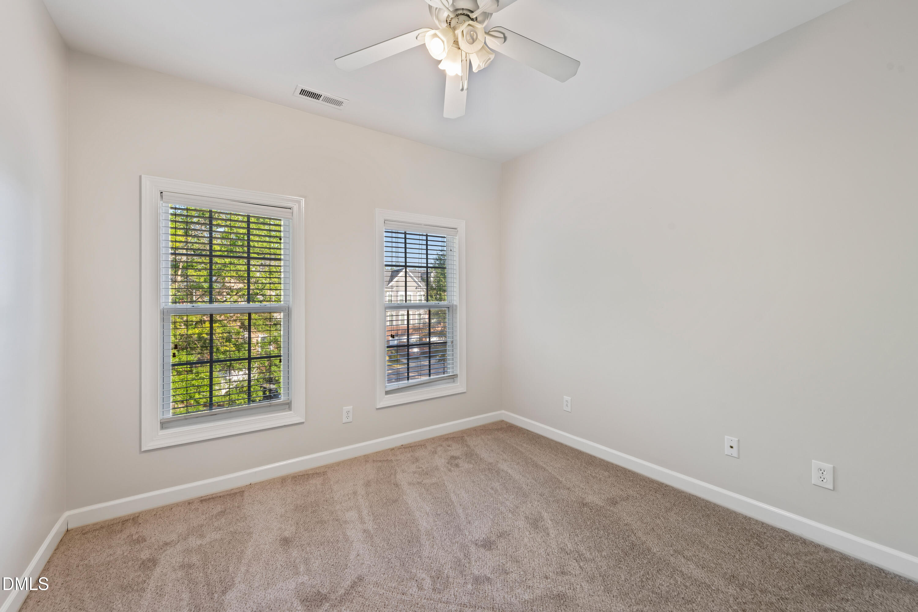 3645 Edgemont Drive Property Photo 28