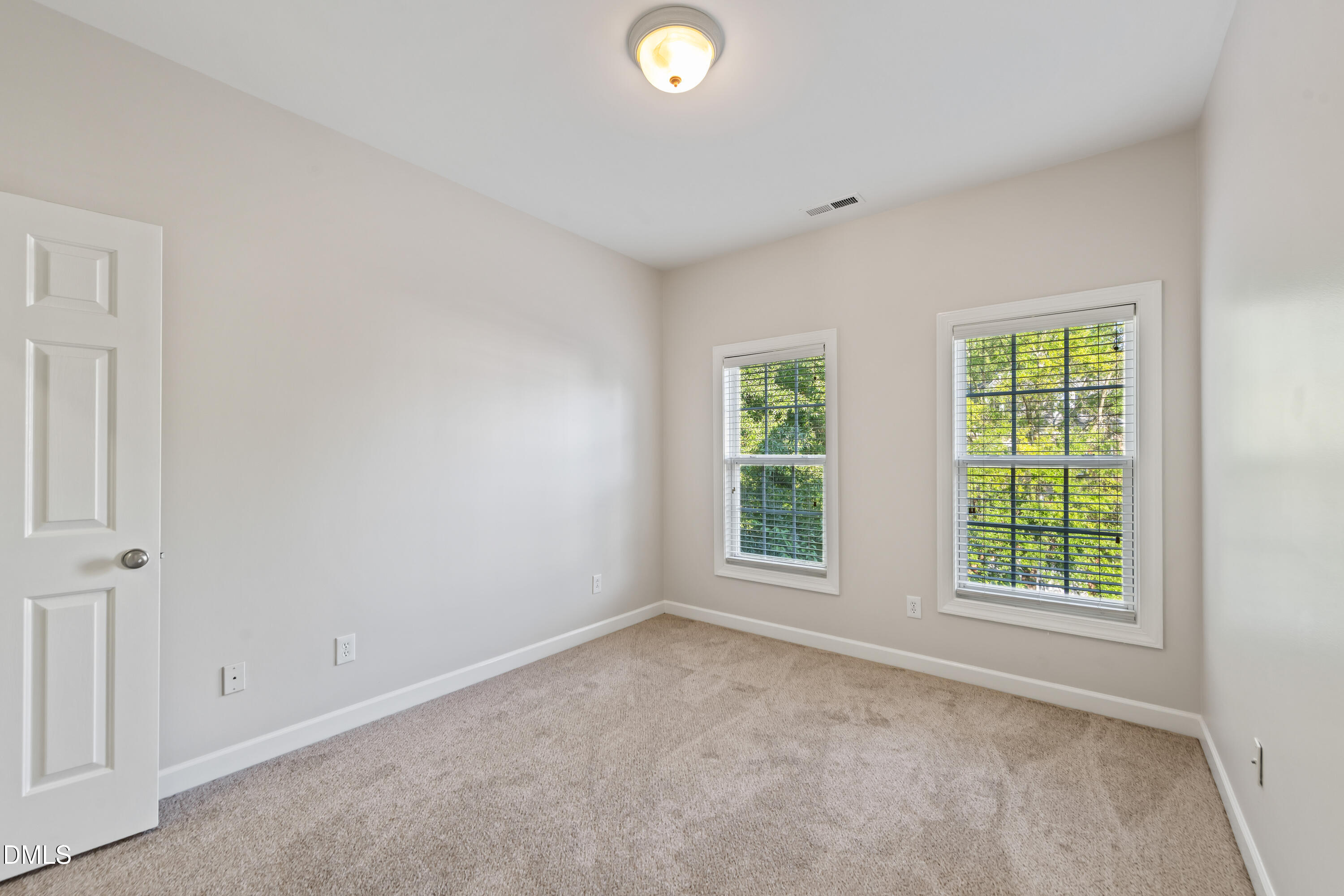 3645 Edgemont Drive Property Photo 30