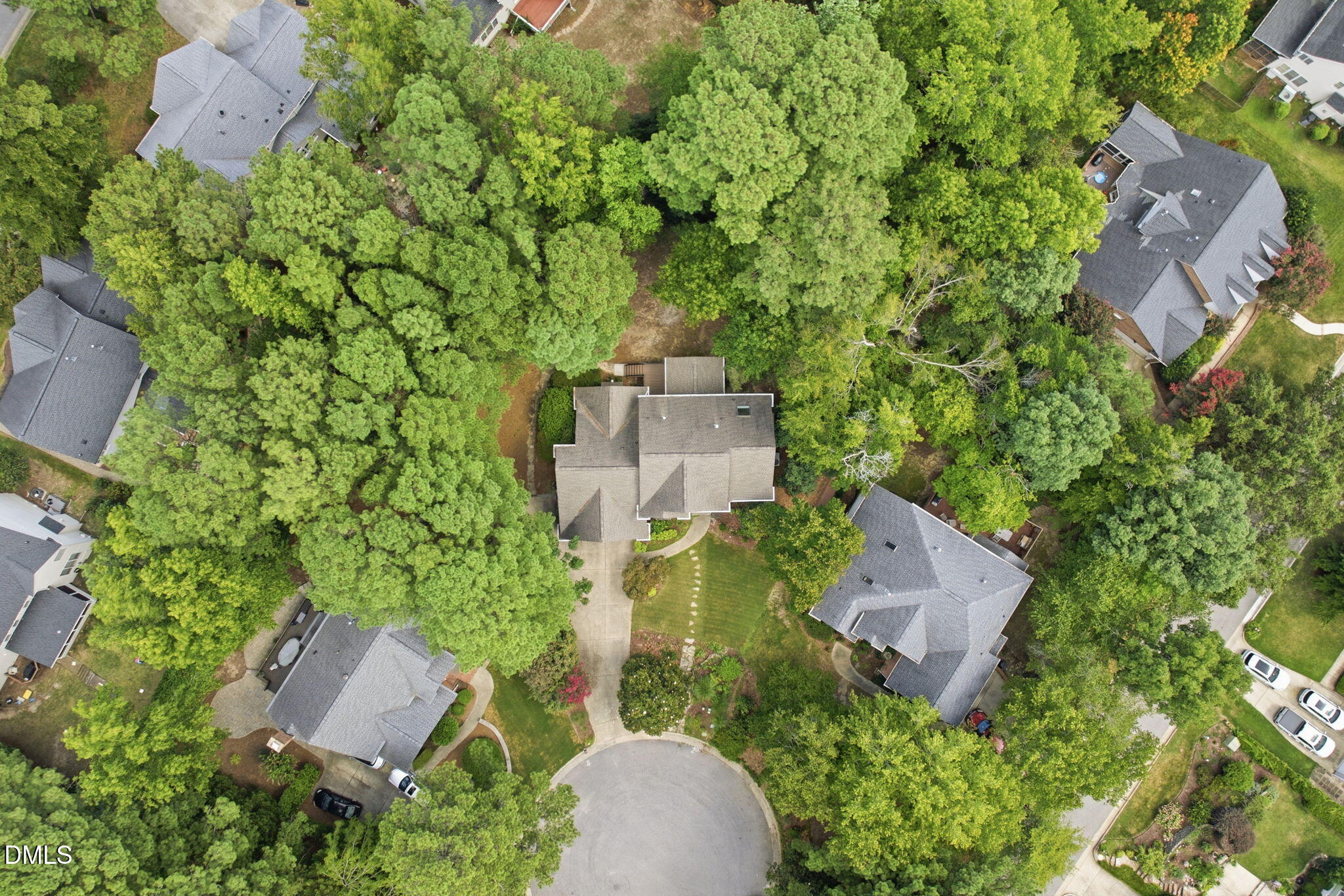 202 Montford Hall Court Property Photo 5