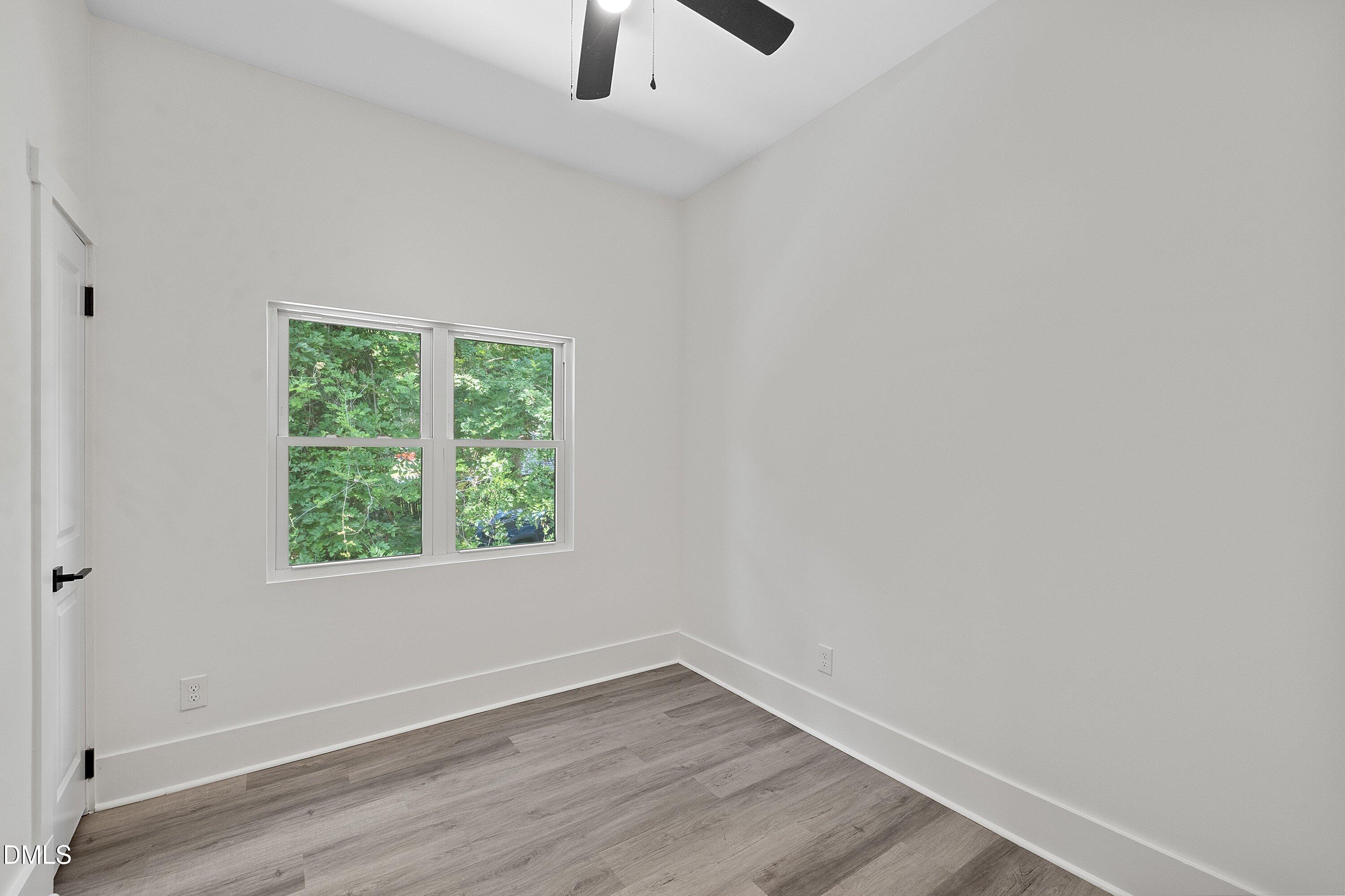310 Truce Street B Property Photo 13