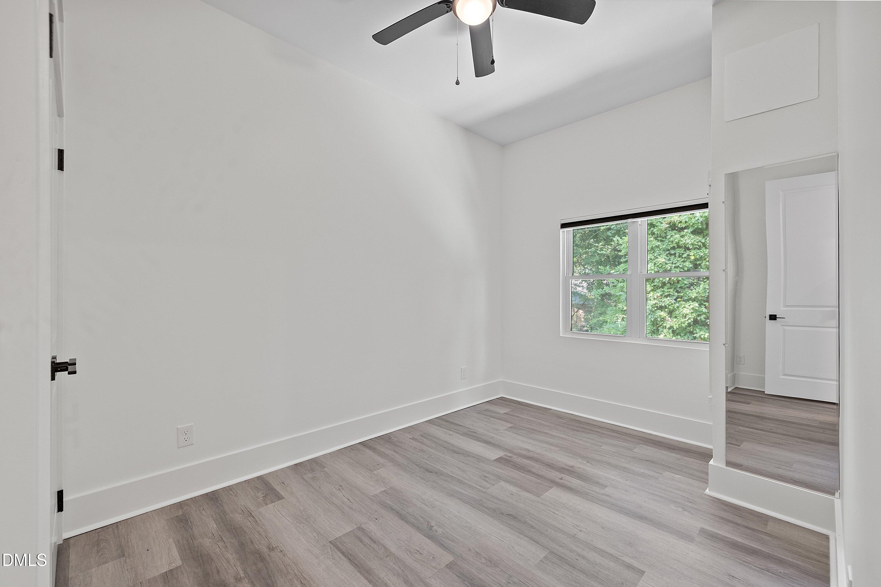 310 Truce Street B Property Photo 16