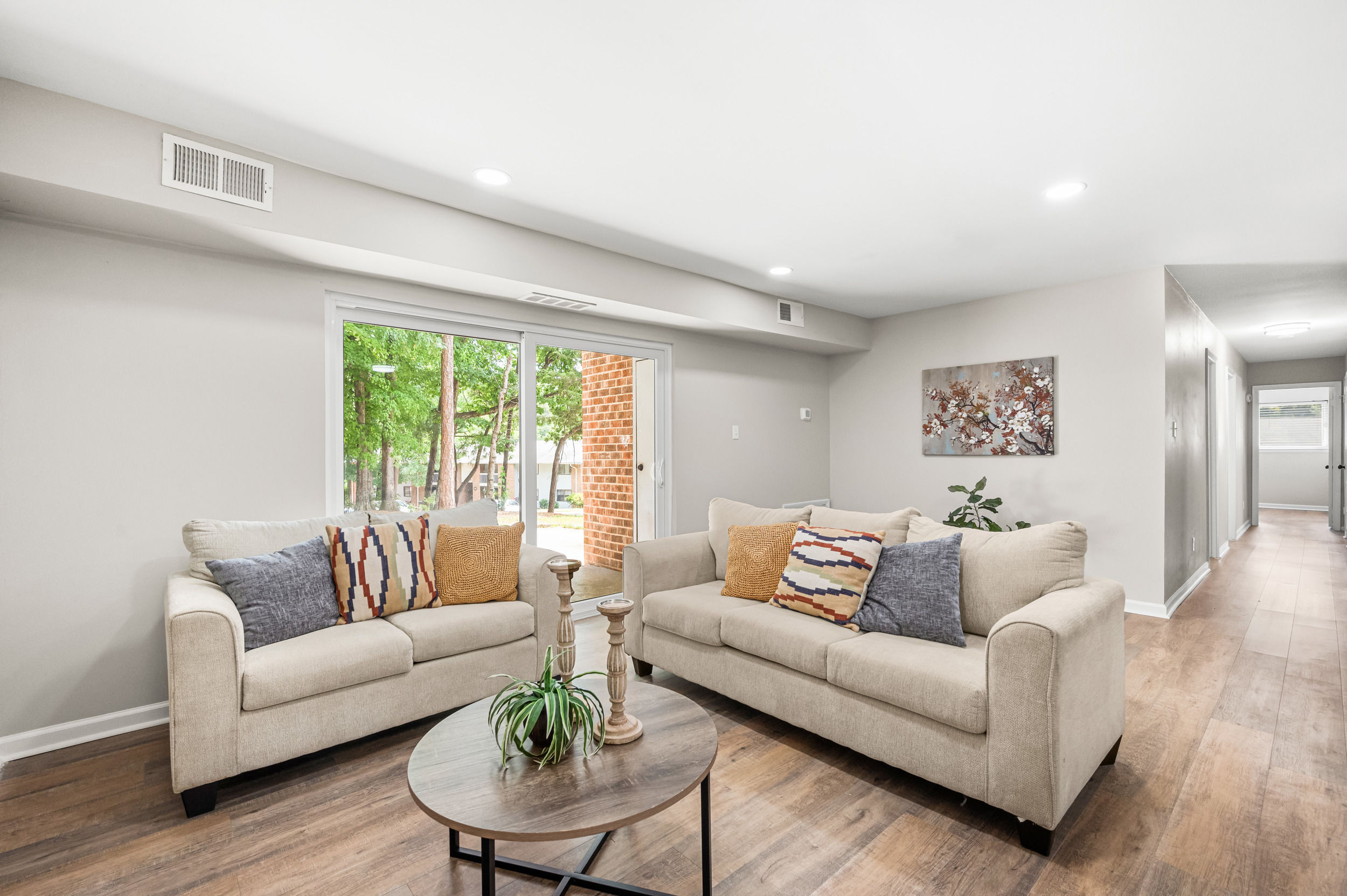 1008 Sandlin Place A Property Photo 5