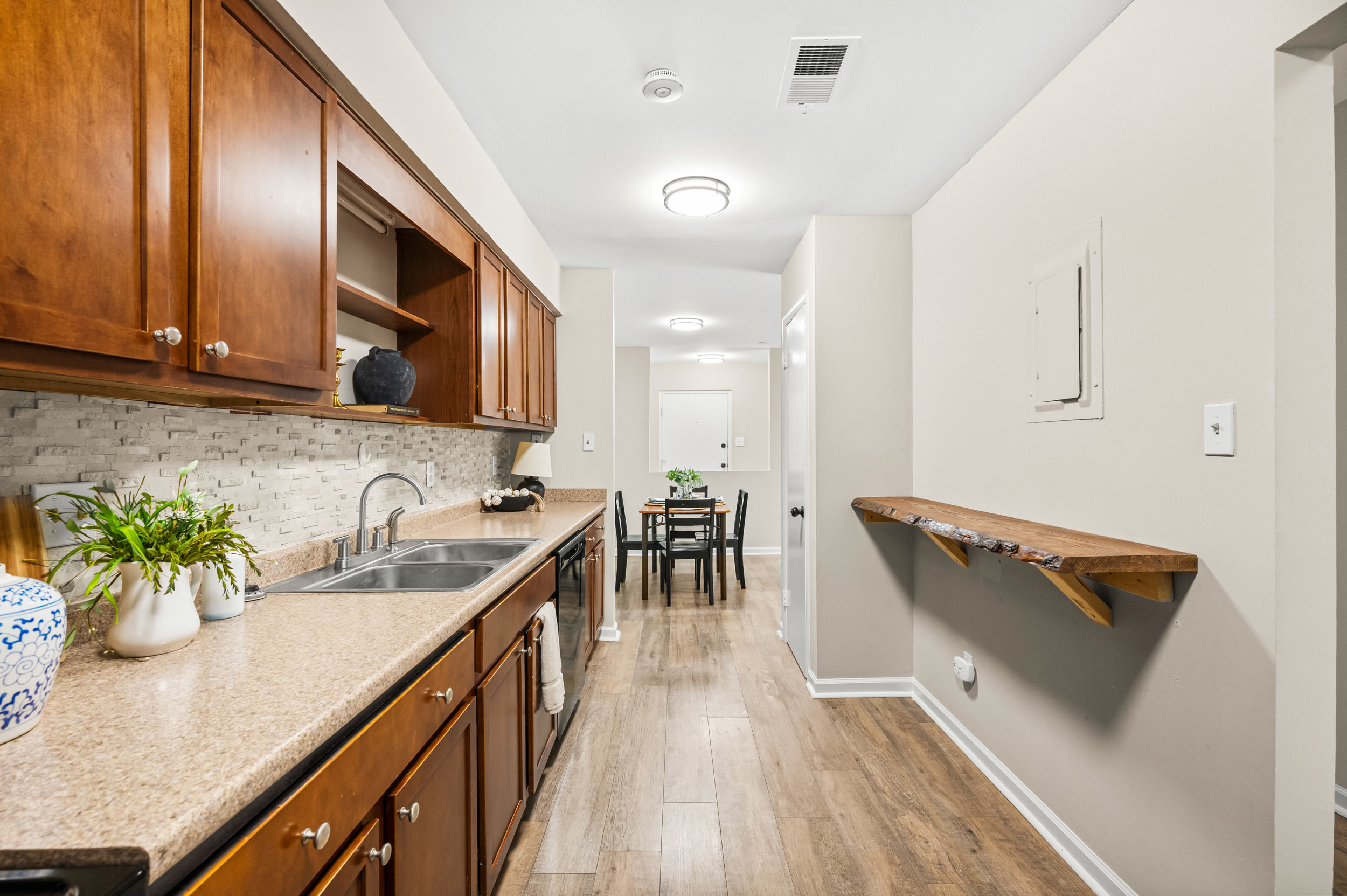 1008 Sandlin Place A Property Photo 15