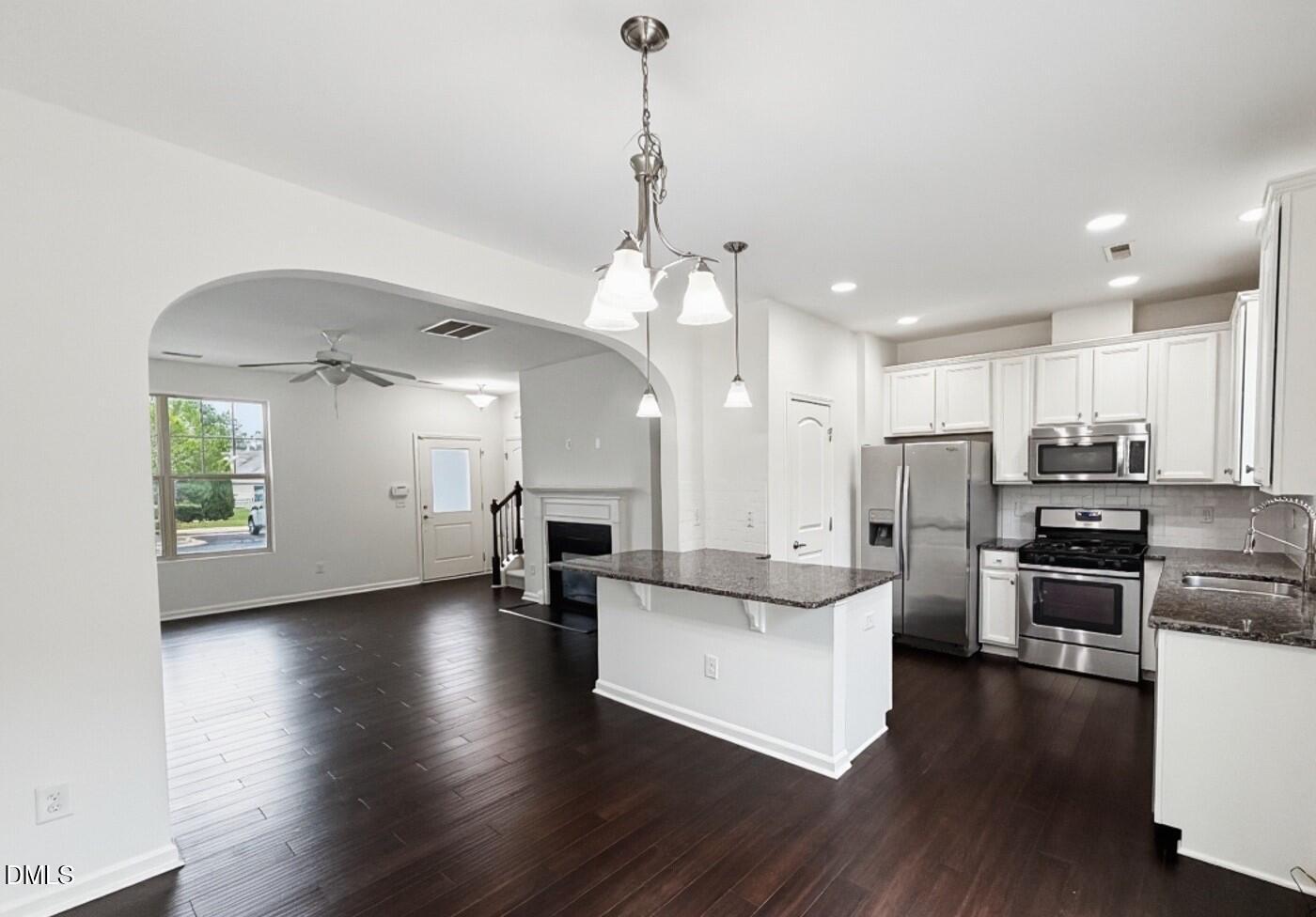 14 Pilatus Drive Property Photo 1