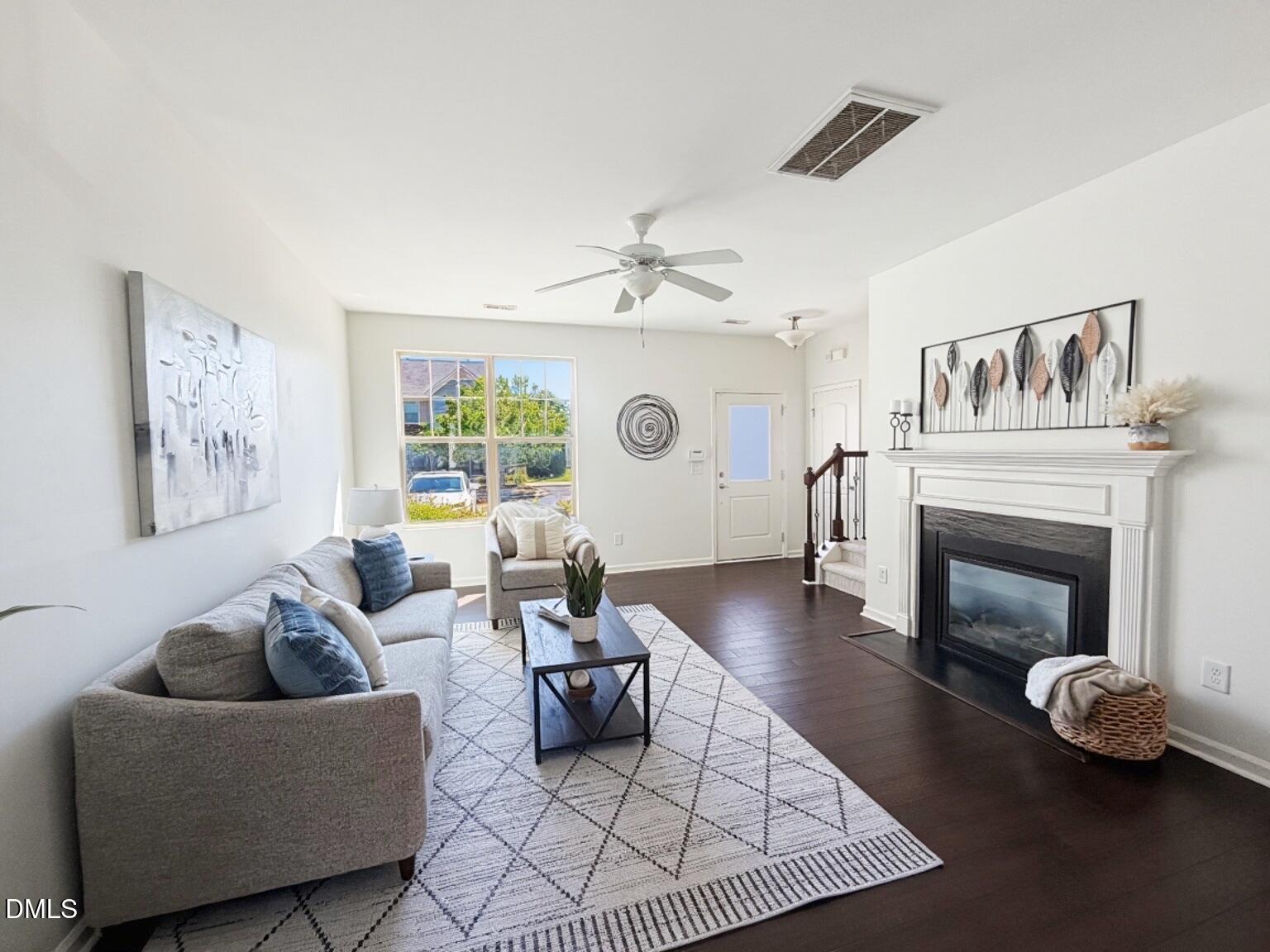 14 Pilatus Drive Property Photo 1