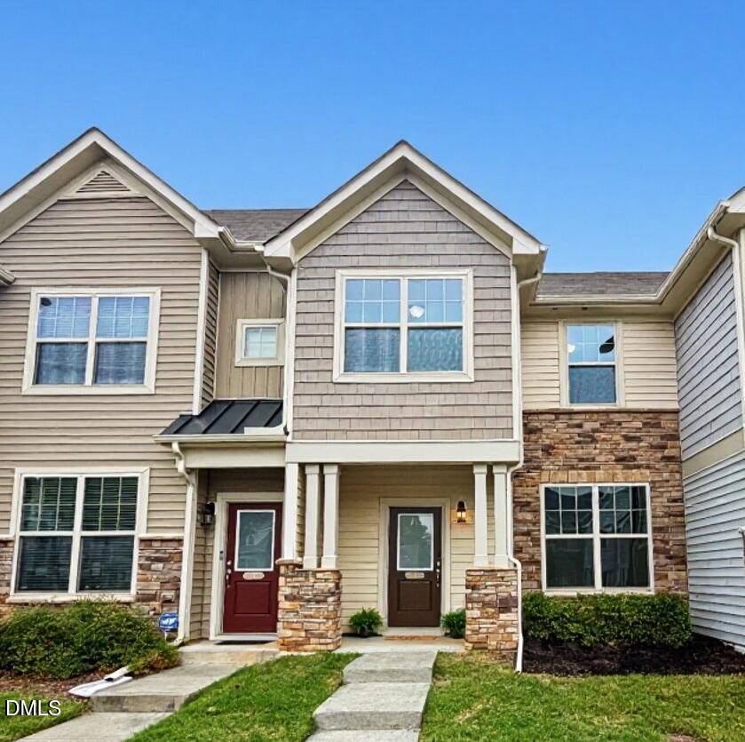 14 Pilatus Drive Property Photo 3