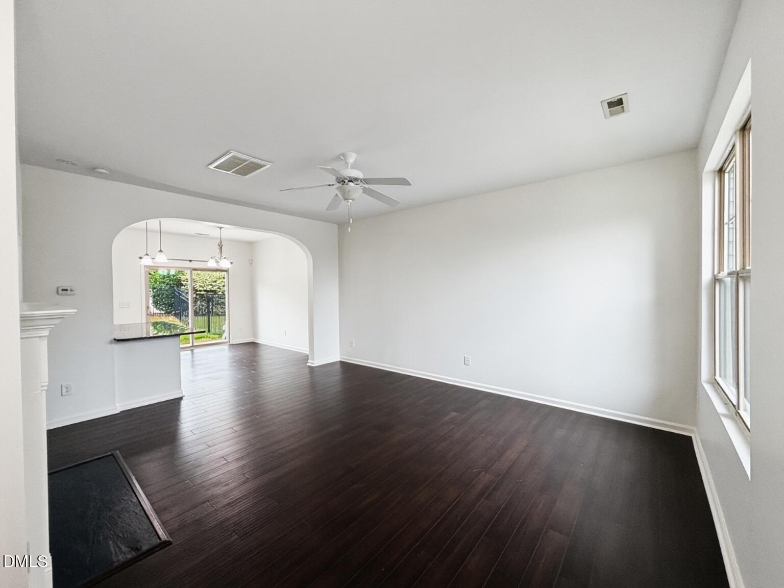 14 Pilatus Drive Property Photo 4