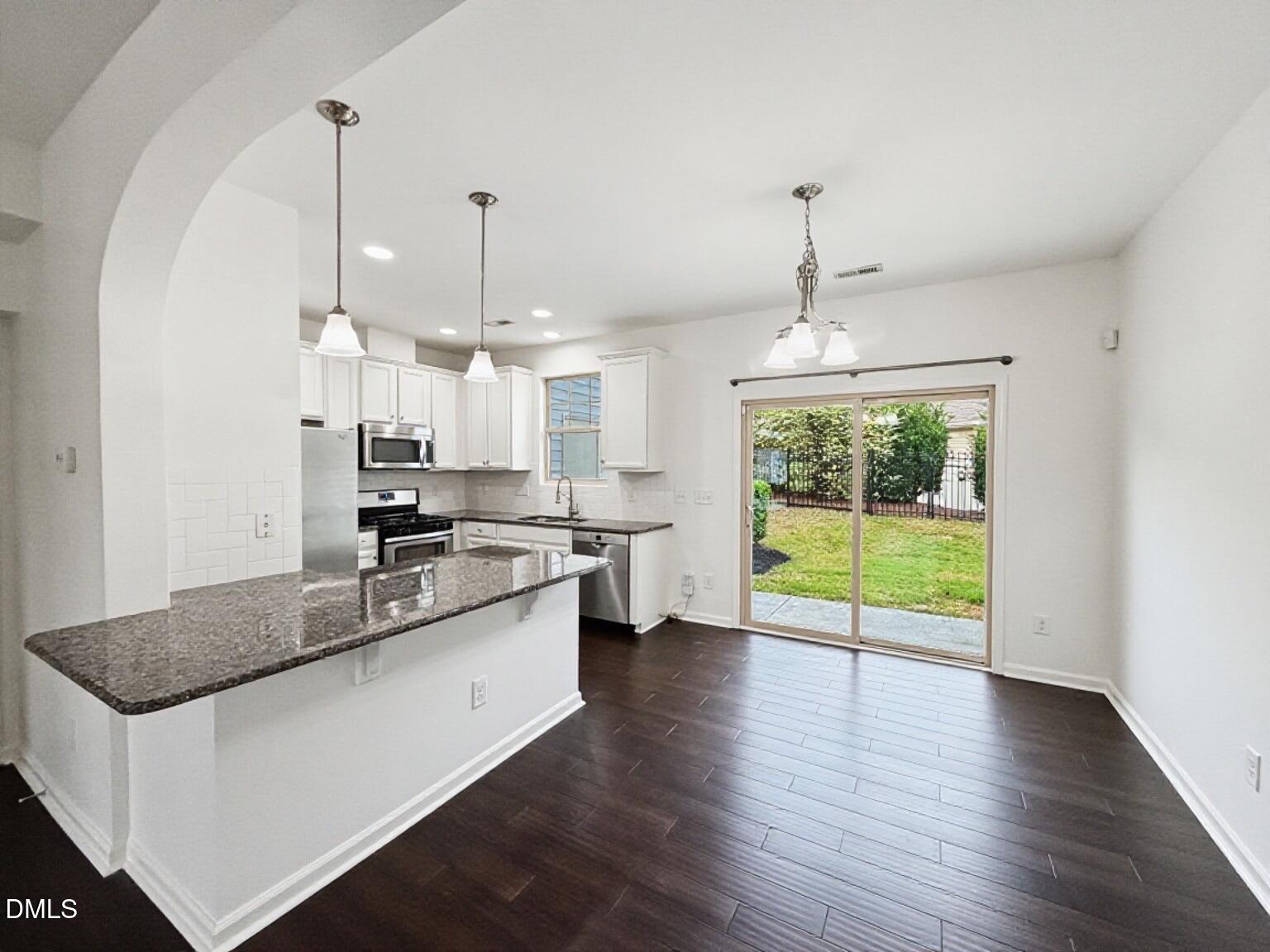 14 Pilatus Drive Property Photo 8