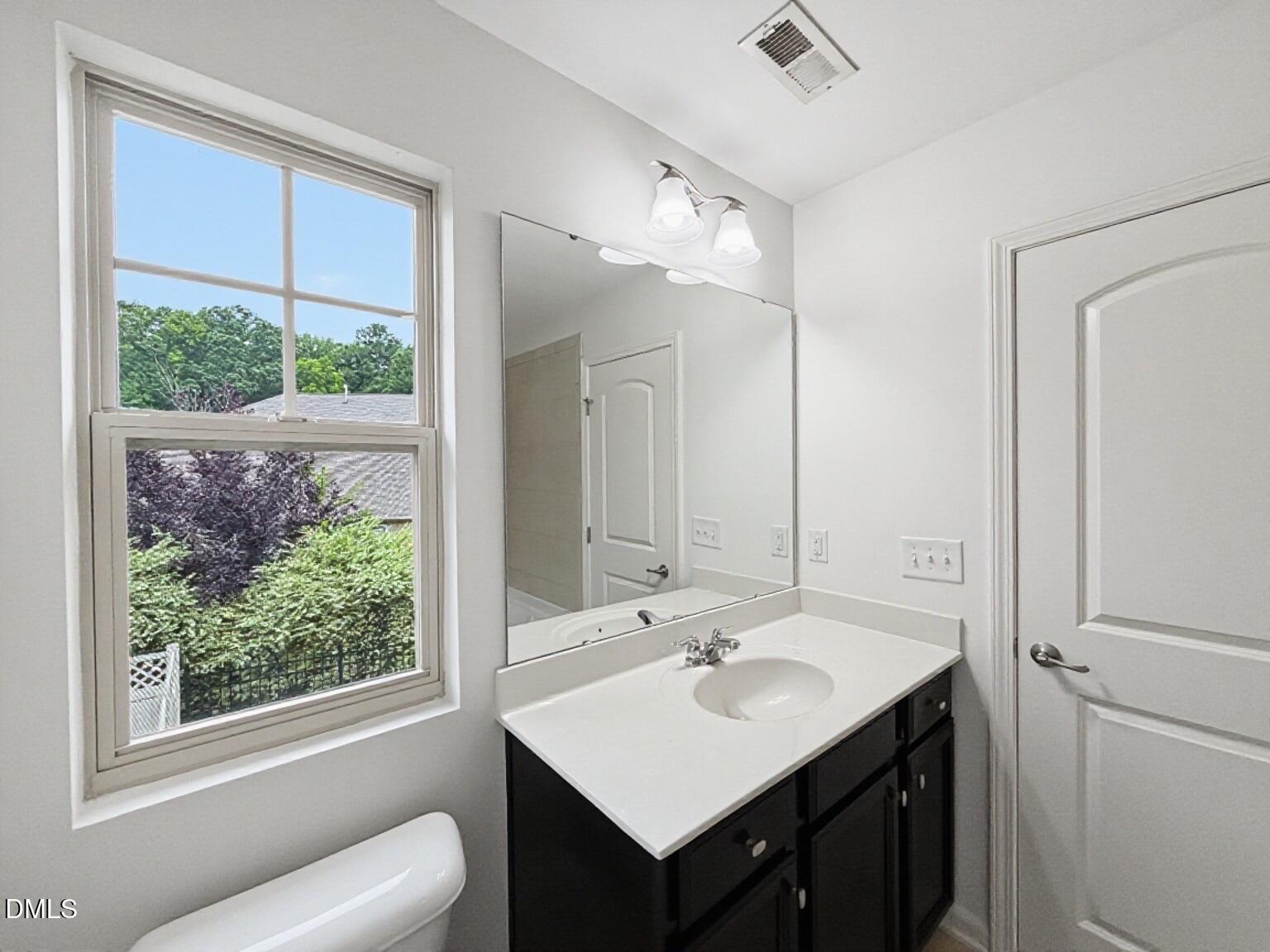 14 Pilatus Drive Property Photo 12