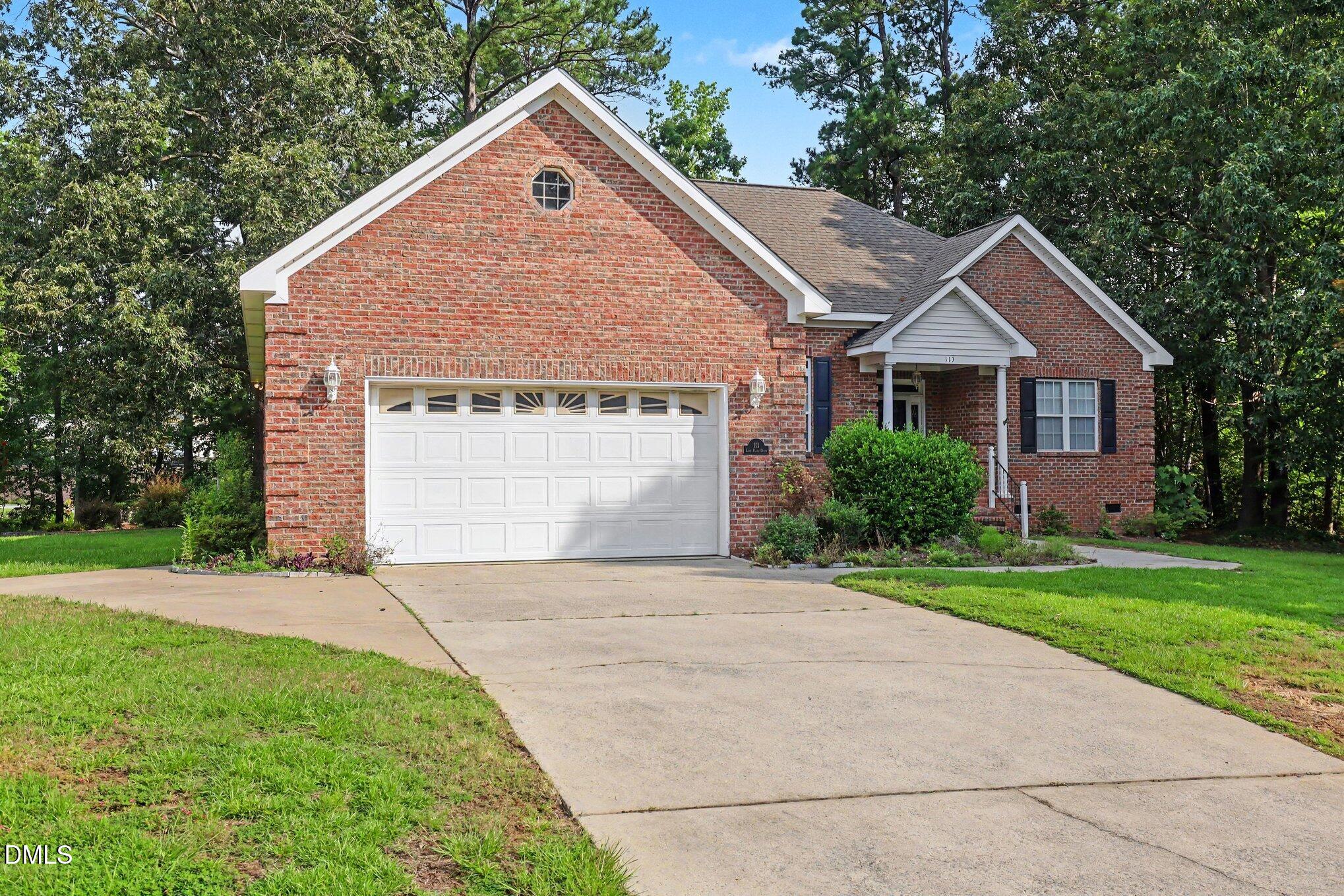 113 Lake Point Drive Property Photo 6