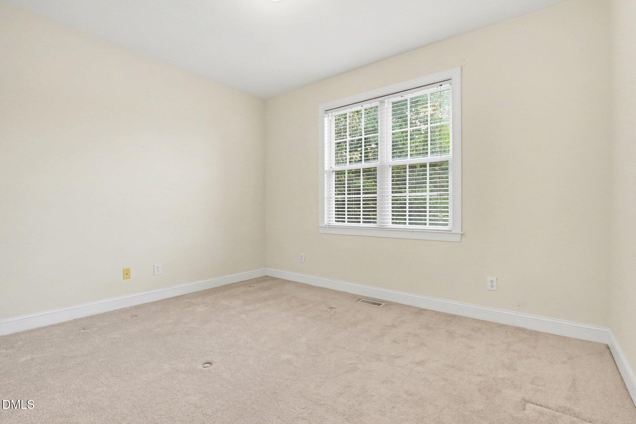 113 Lake Point Drive Property Photo 28