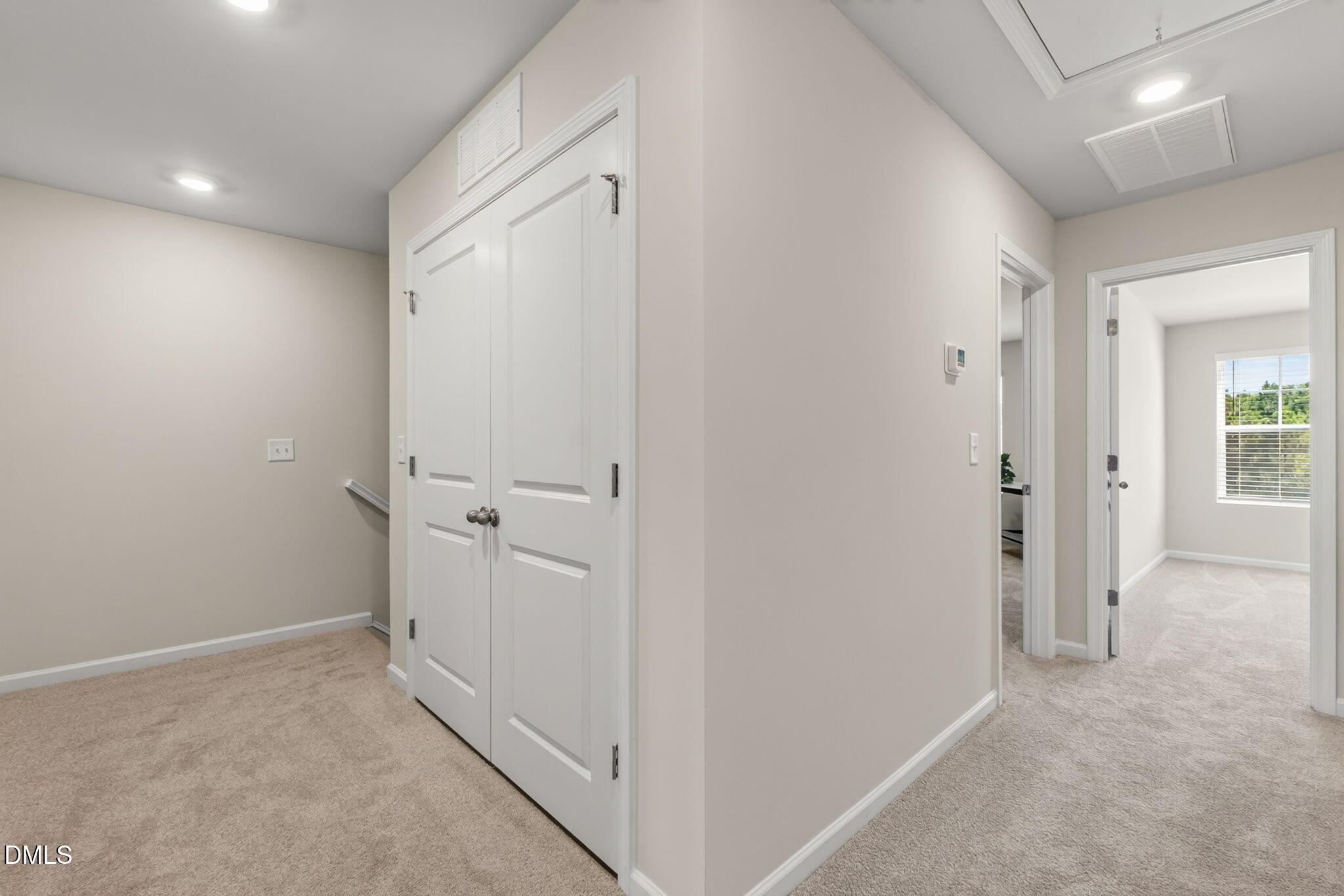 424 Barrington Ky Drive Property Photo 13