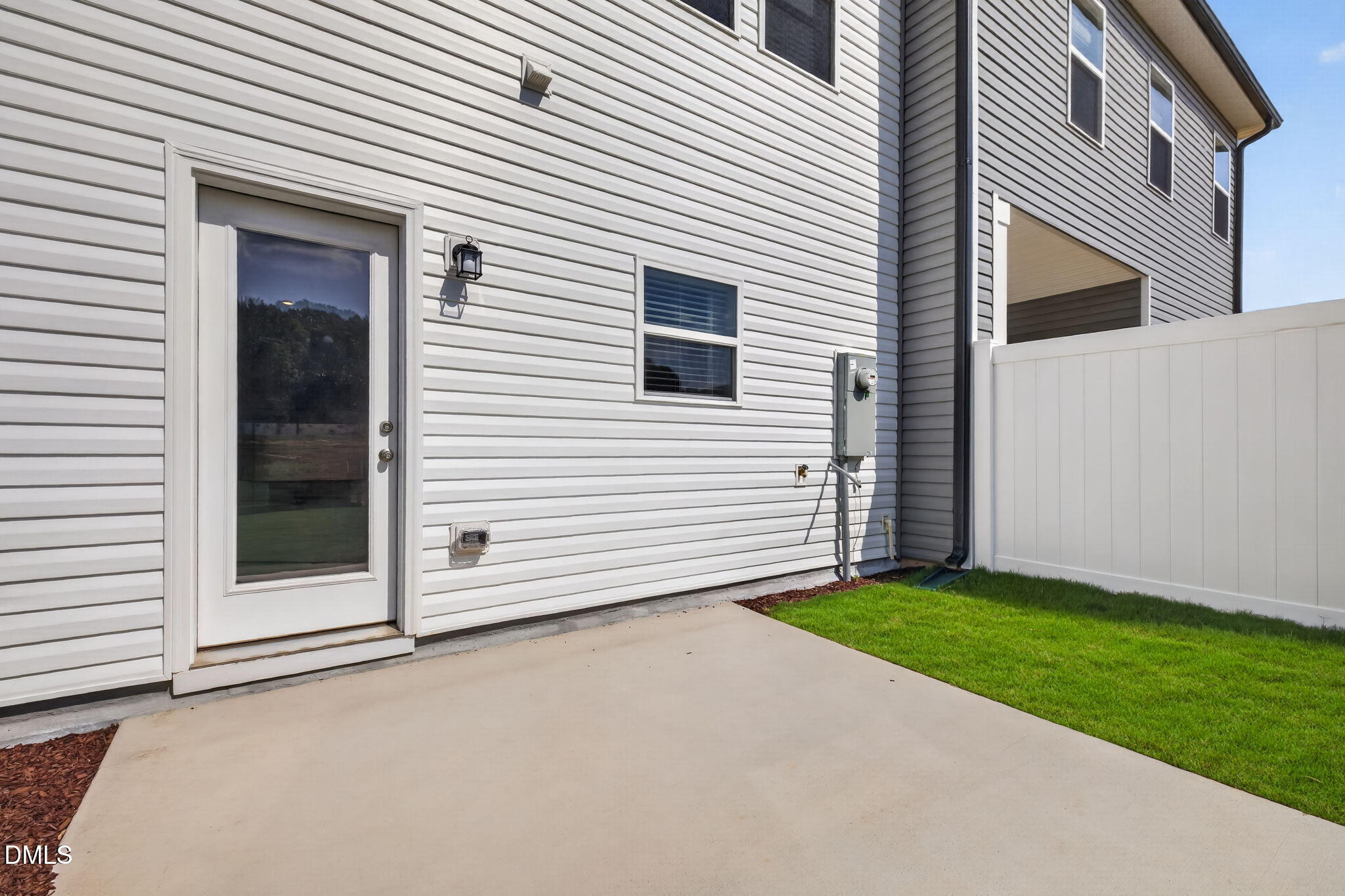 414 Barrington Key Drive Property Photo 27
