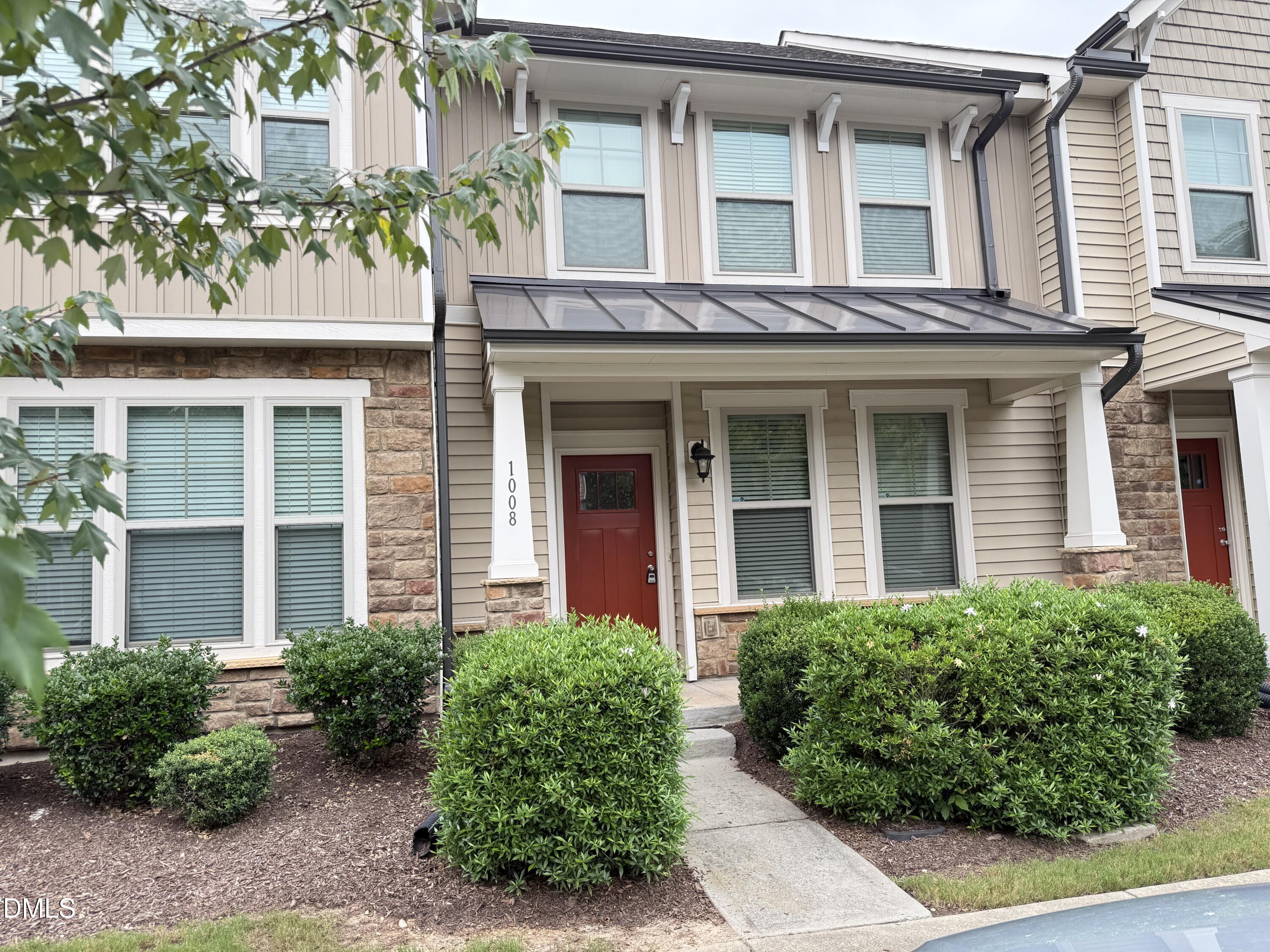 1008 Midtowne Way Property Photo 1