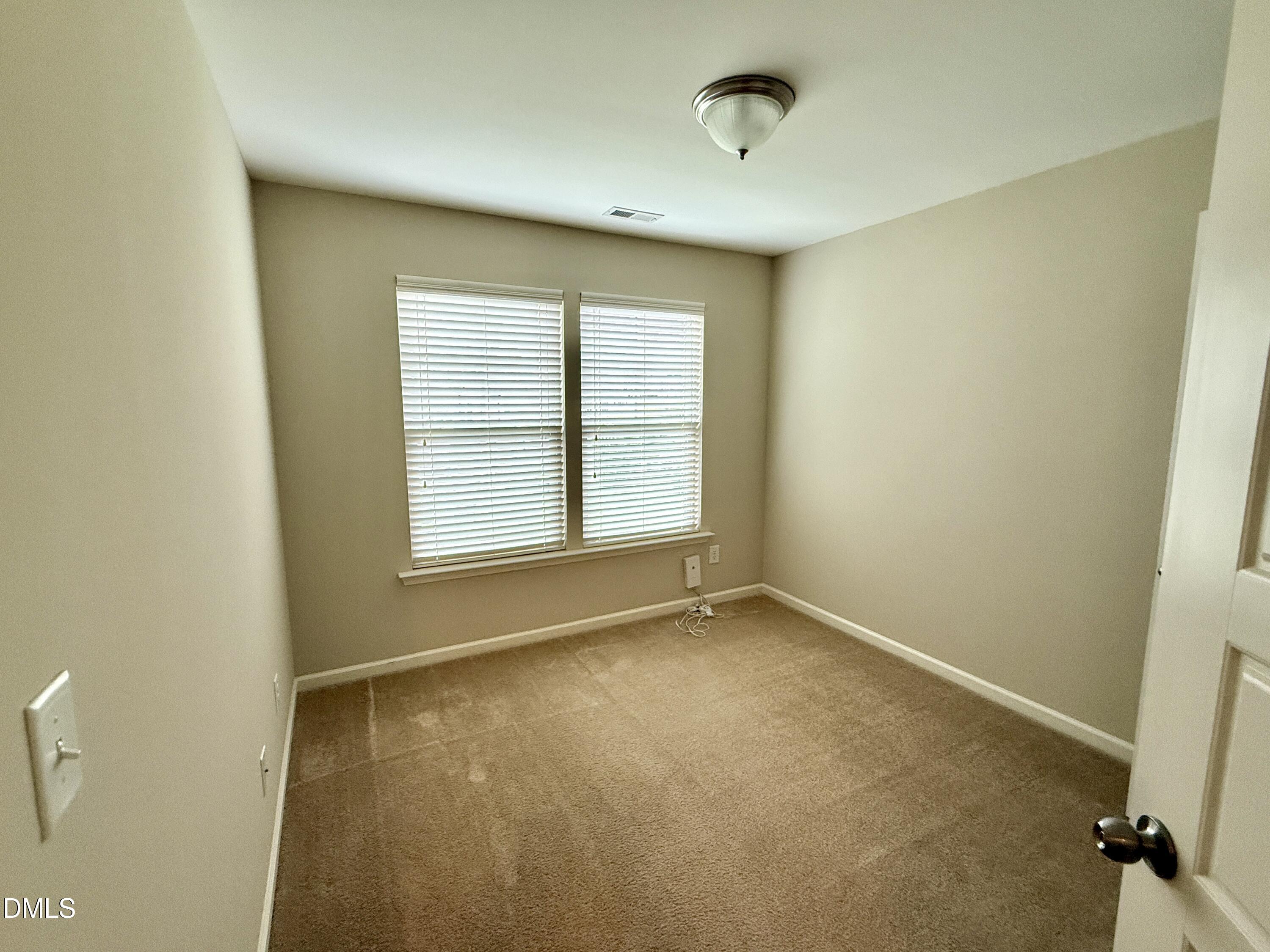 1008 Midtowne Way Property Photo 16