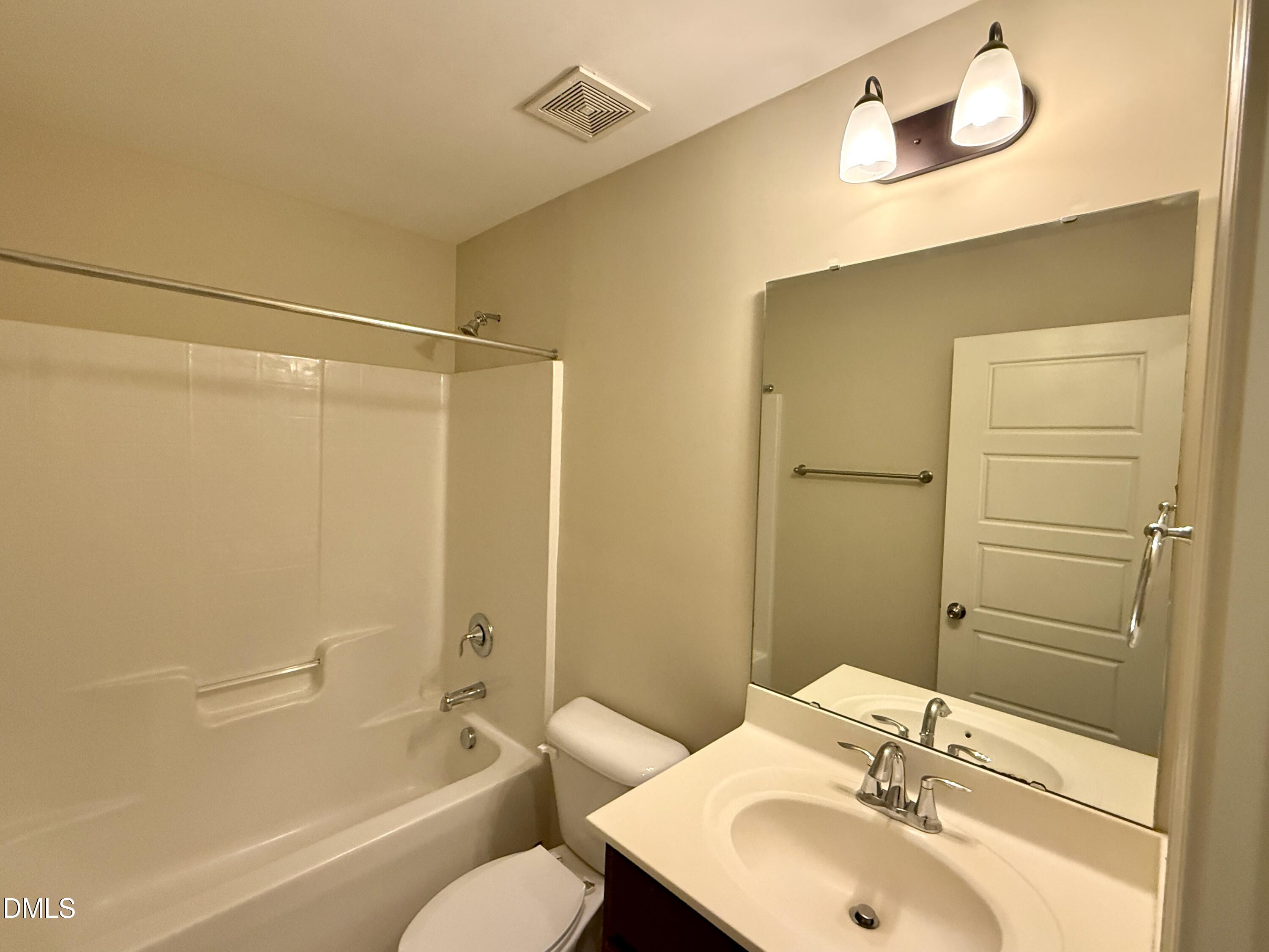 1008 Midtowne Way Property Photo 17