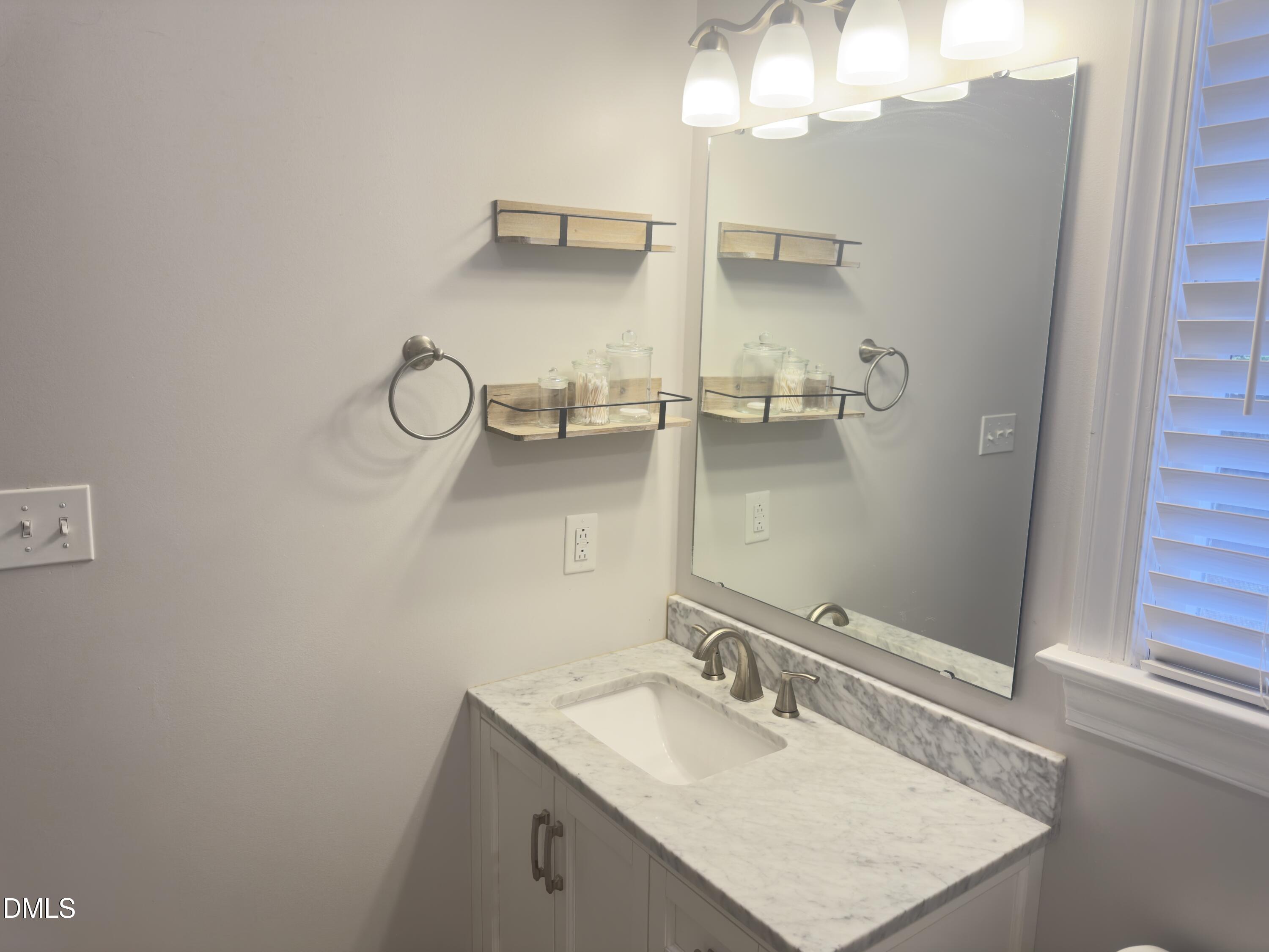 100 Nicholson Road Property Photo 27