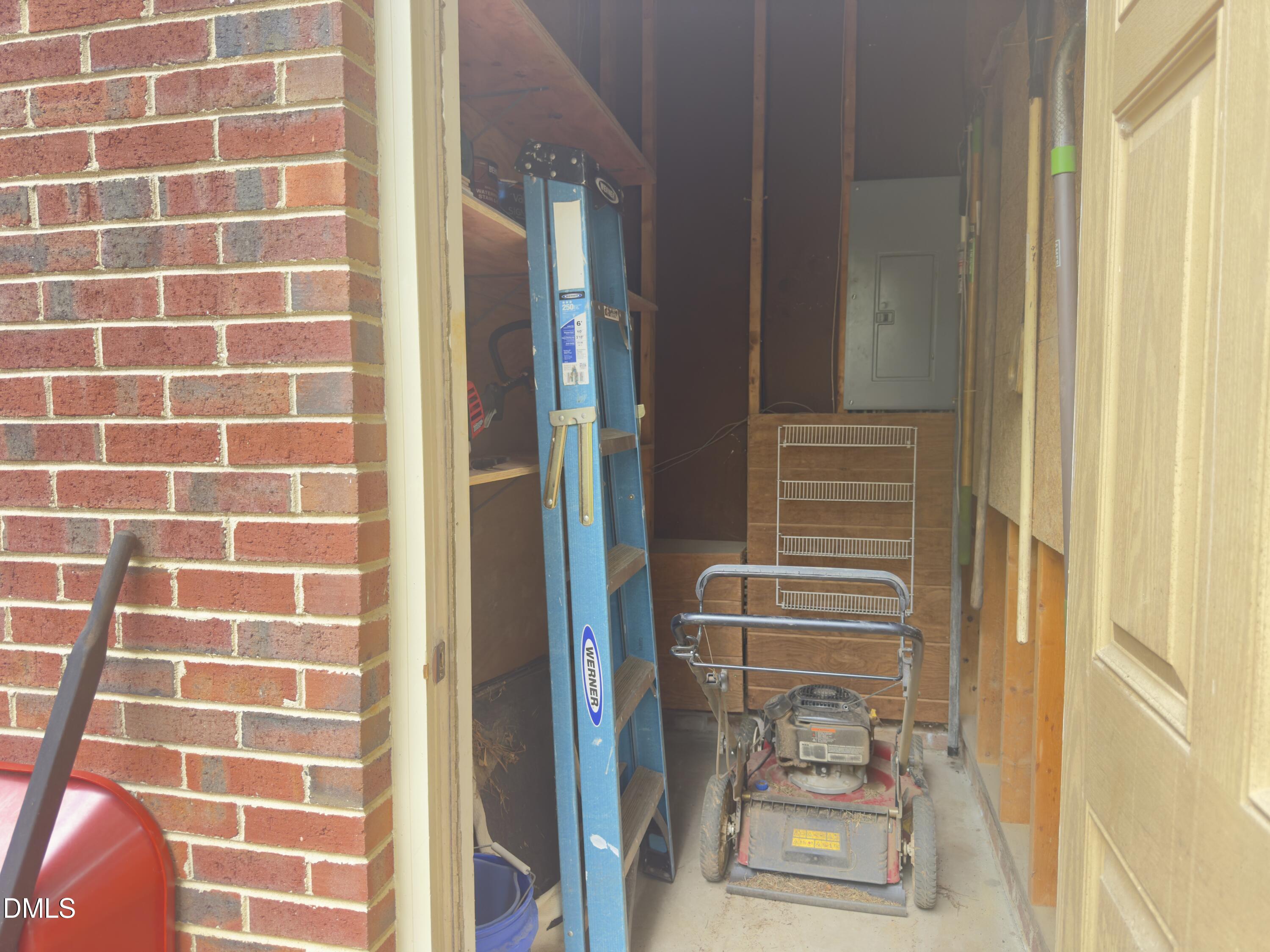 100 Nicholson Road Property Photo 38