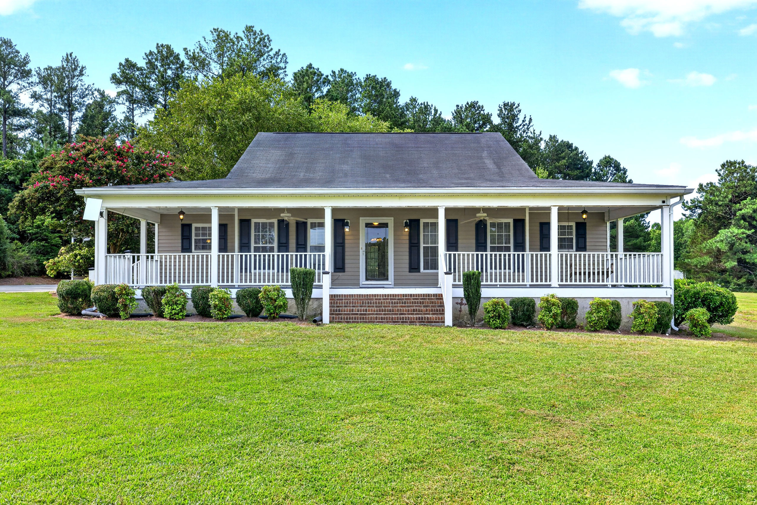 102 Bartholomew Road Property Photo 1
