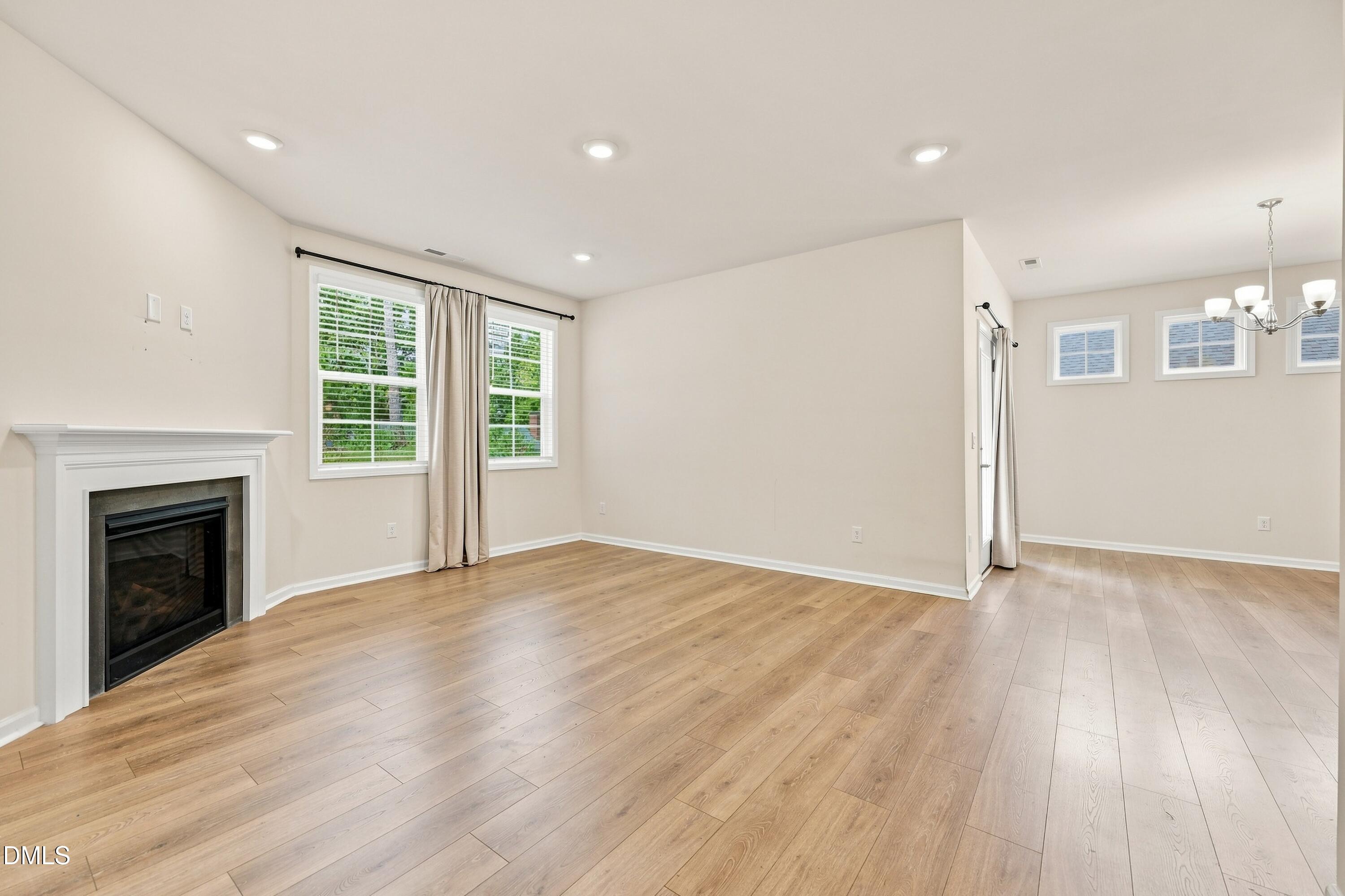 1648 Abberly Place Property Photo 11