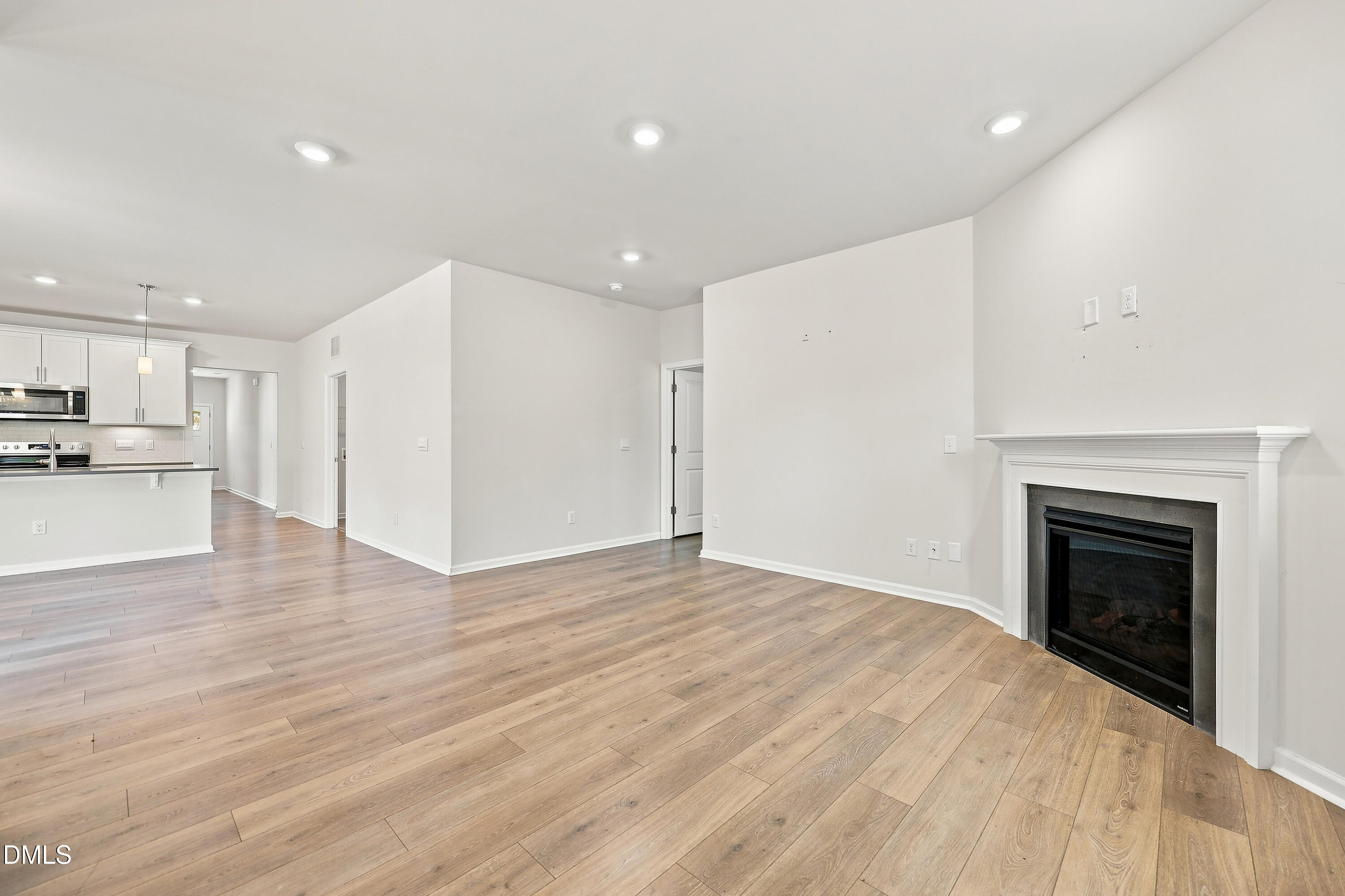 1648 Abberly Place Property Photo 12