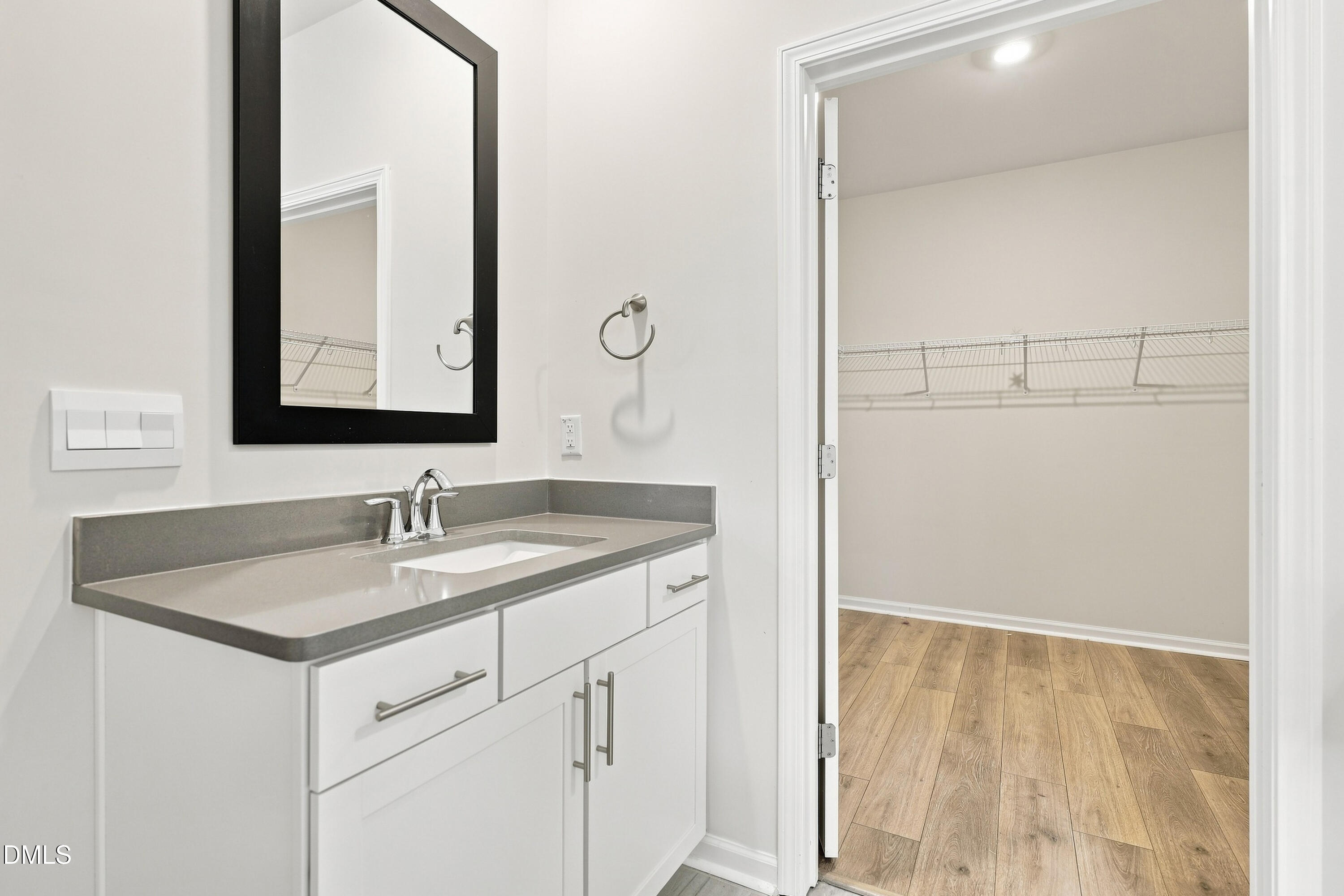 1648 Abberly Place Property Photo 18