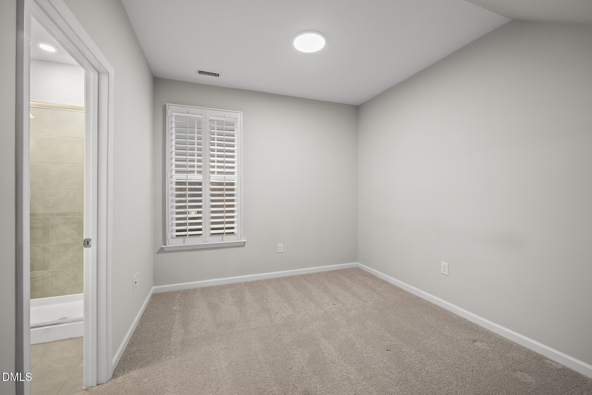 2116 Curry Meadow Way Property Photo 9